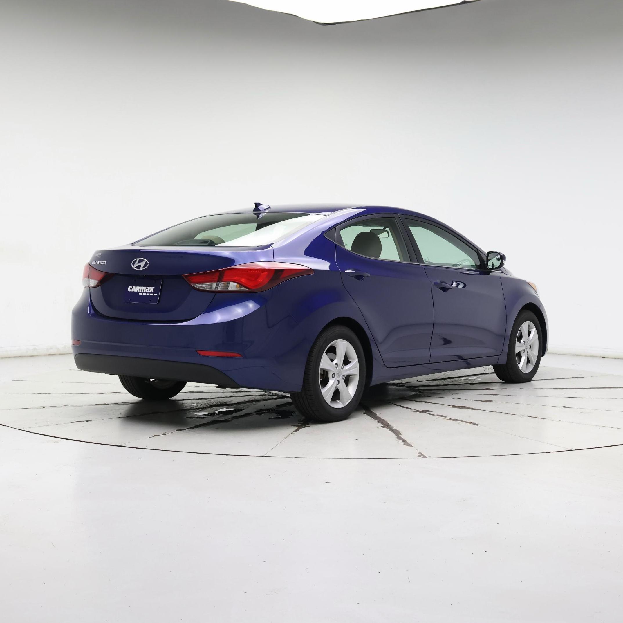 Thumbnail: 2016 Hyundai Elantra - 8