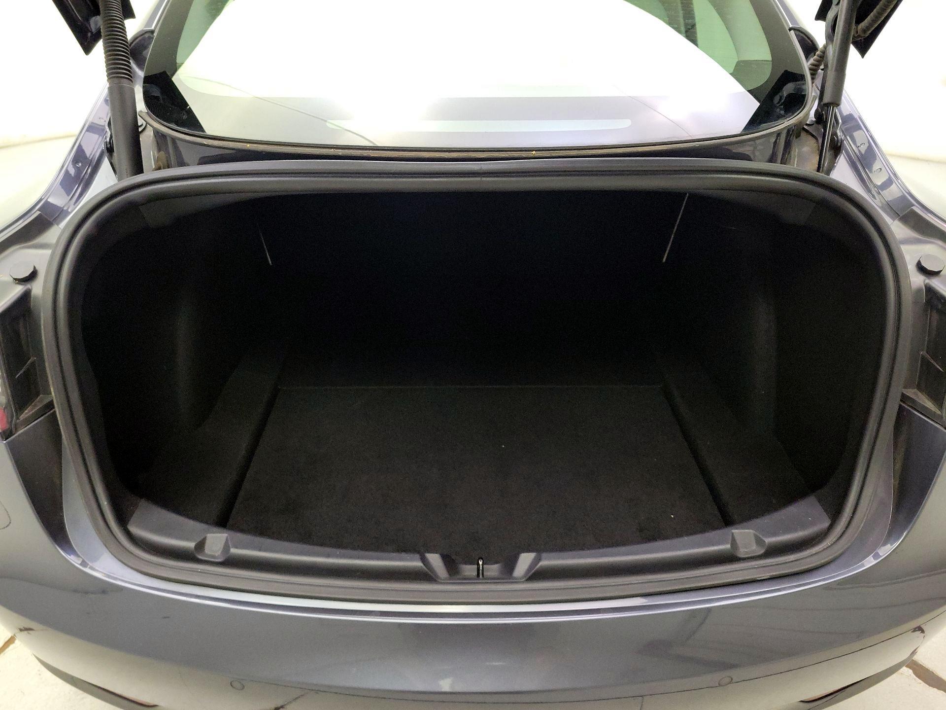 Thumbnail: 2021 Tesla Model 3 - 20