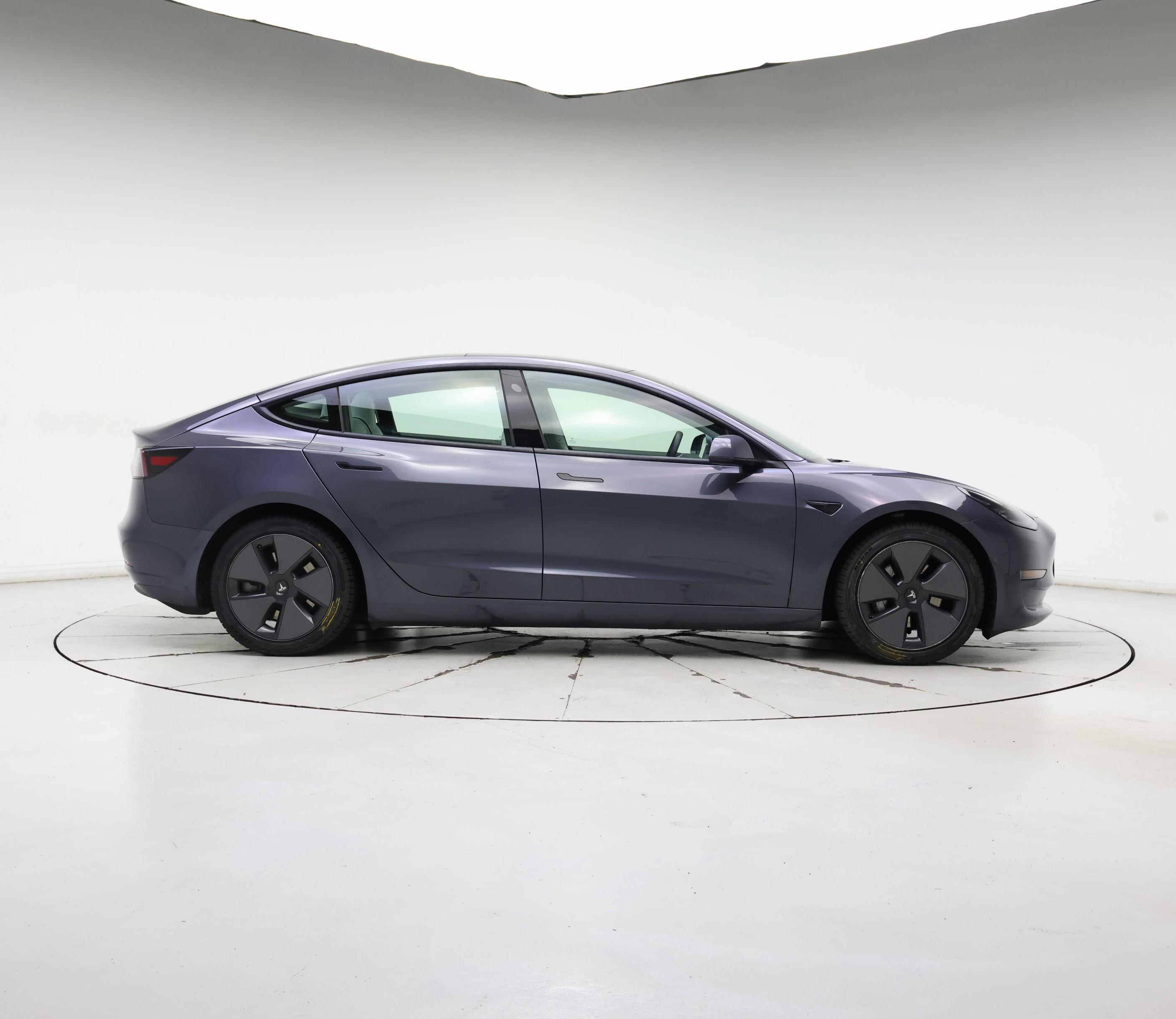 Thumbnail: 2021 Tesla Model 3 - 7