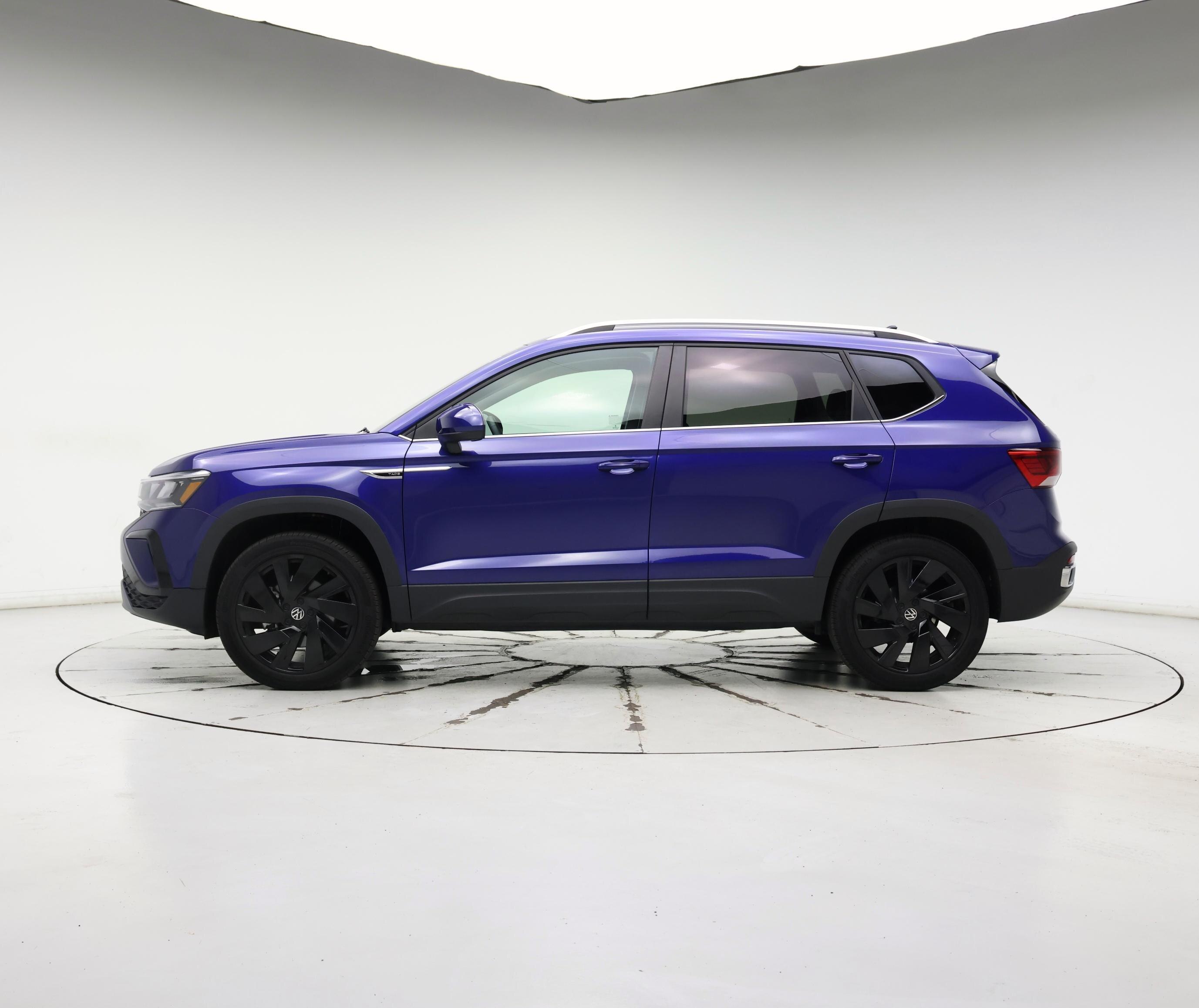 Thumbnail: 2024 Volkswagen Taos - 3