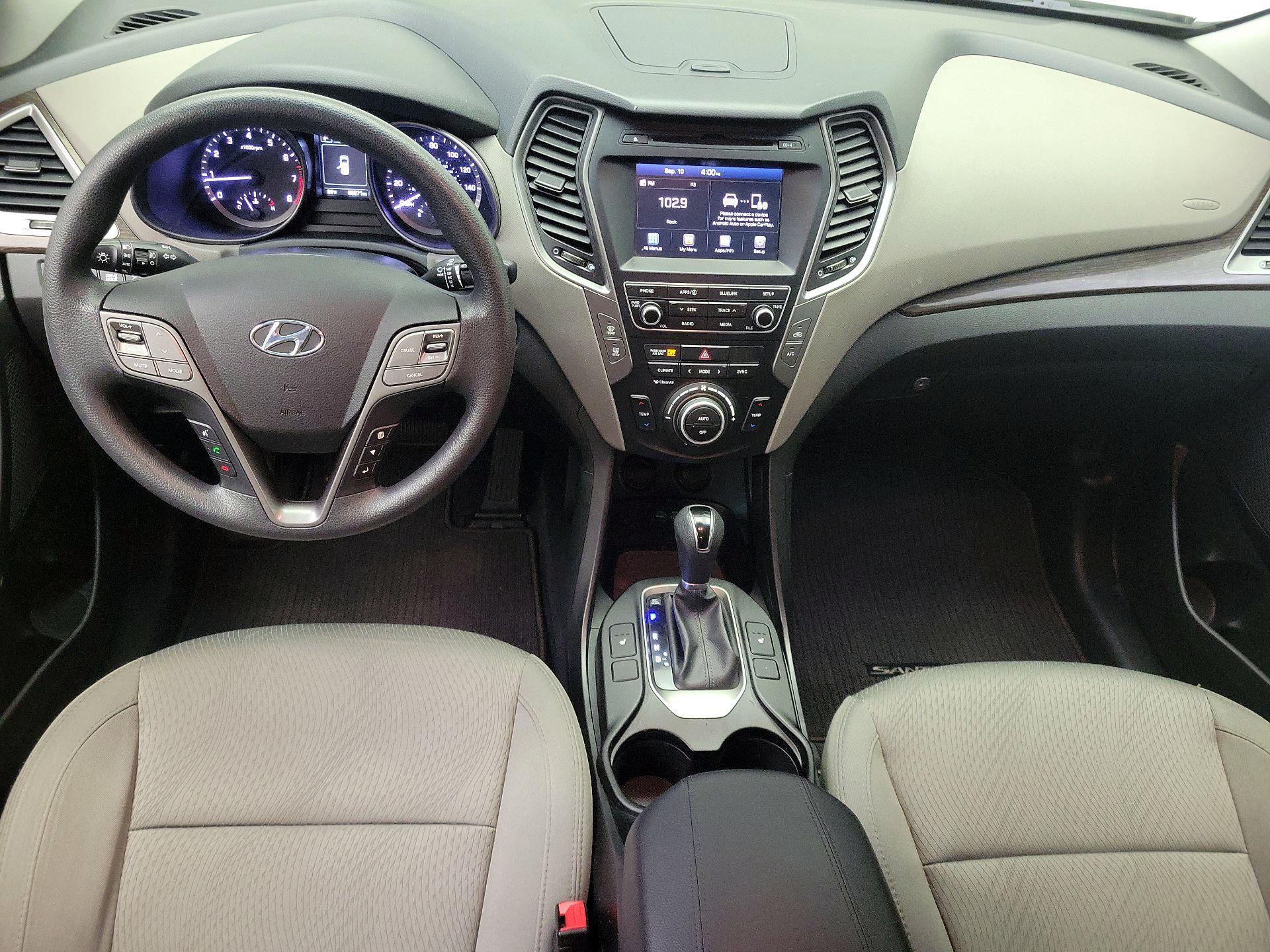 Thumbnail: 2018 Hyundai Santa Fe - 9