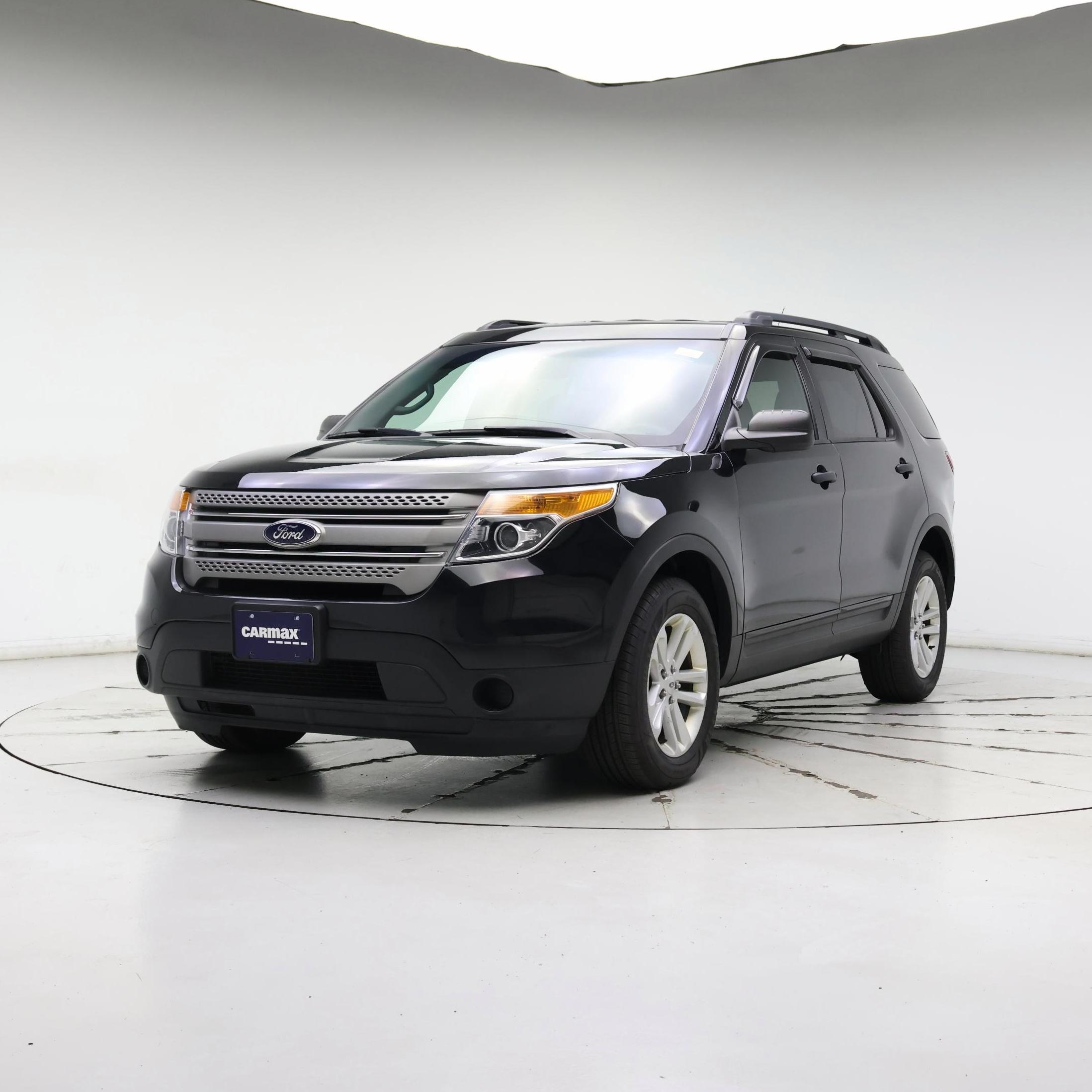 Thumbnail: 2015 Ford Explorer - 4