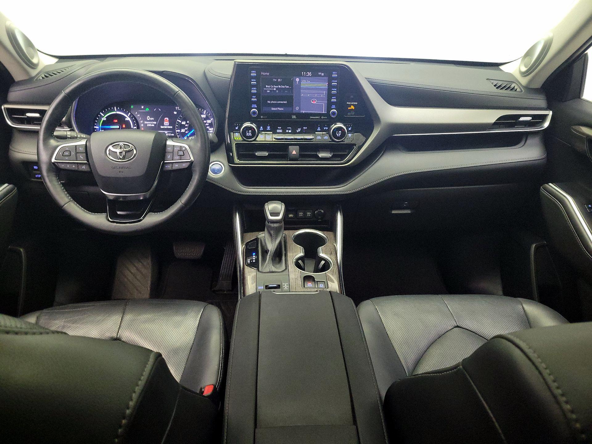 Thumbnail: 2021 Toyota Highlander - 9