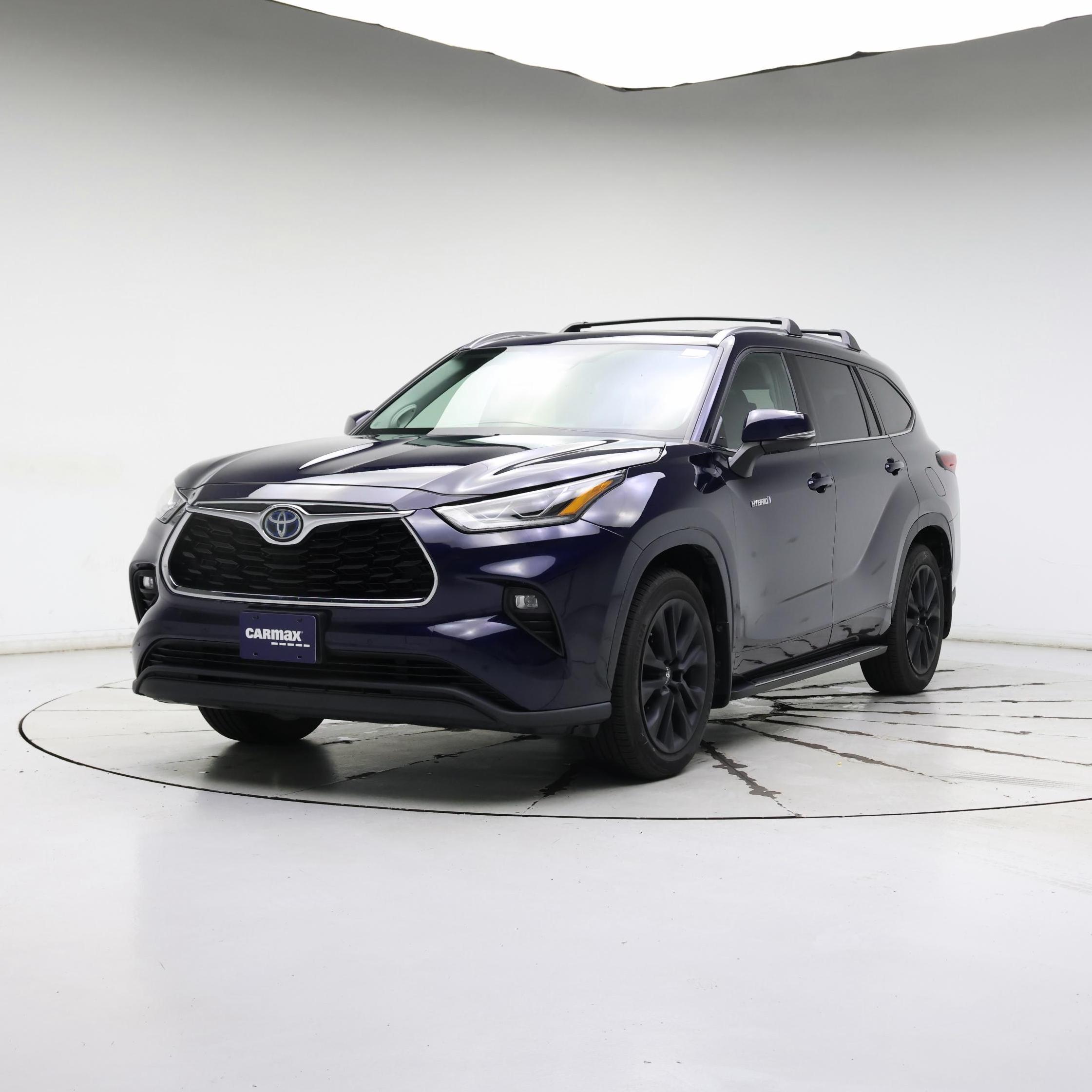 Thumbnail: 2021 Toyota Highlander - 4