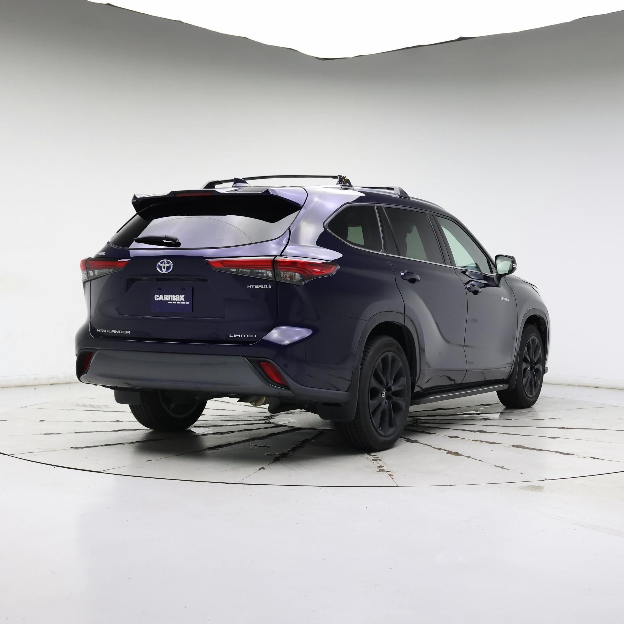Thumbnail: 2021 Toyota Highlander - 8