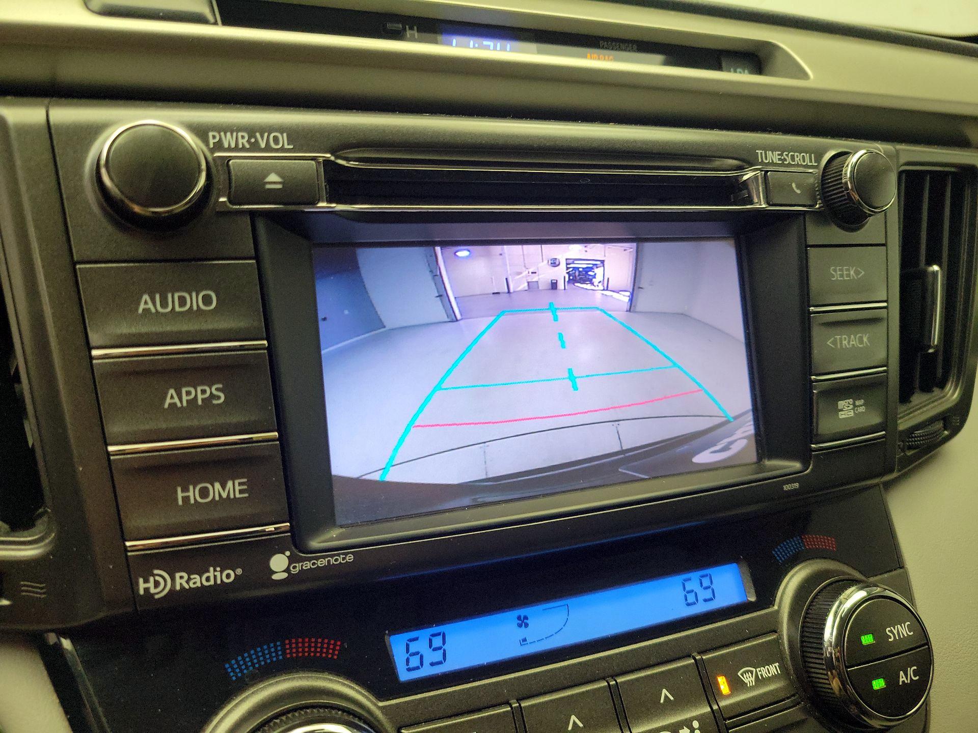 Thumbnail: 2014 Toyota RAV4 - 14