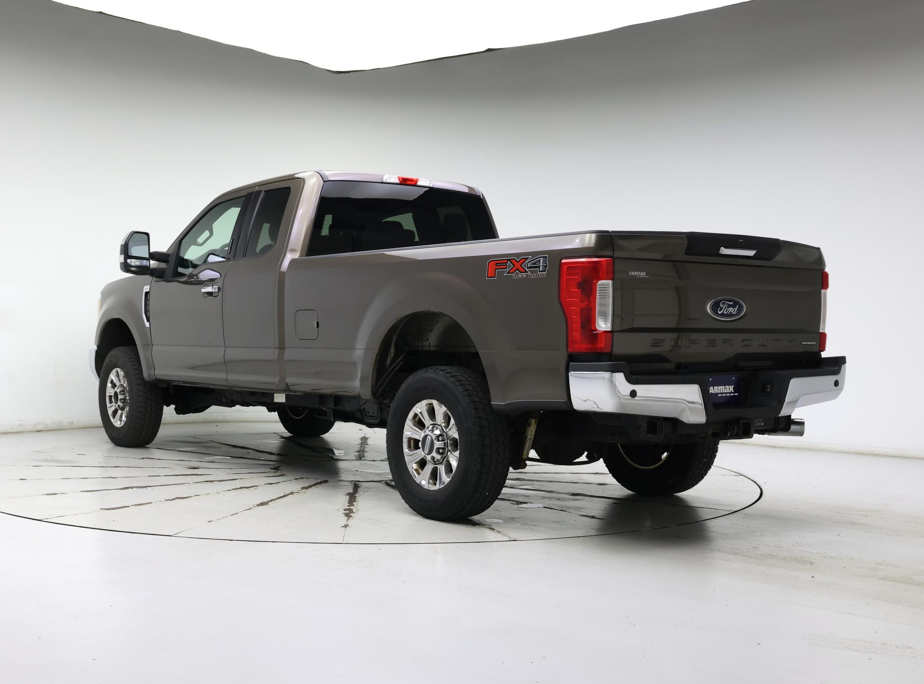 Thumbnail: 2017 Ford F-250 - 2