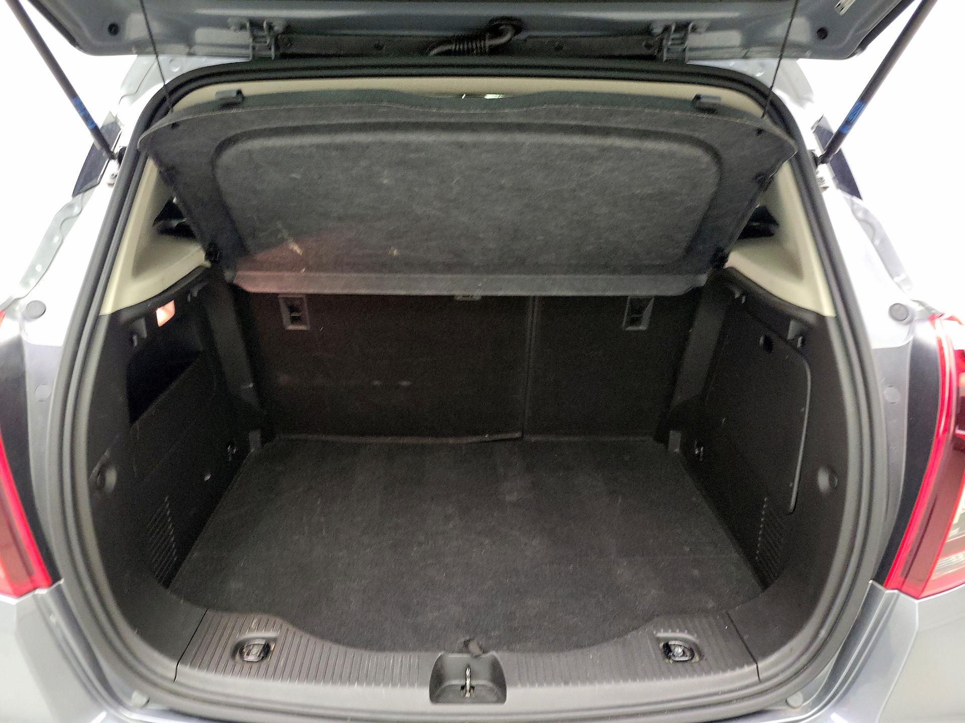Thumbnail: 2019 Buick Encore - 20
