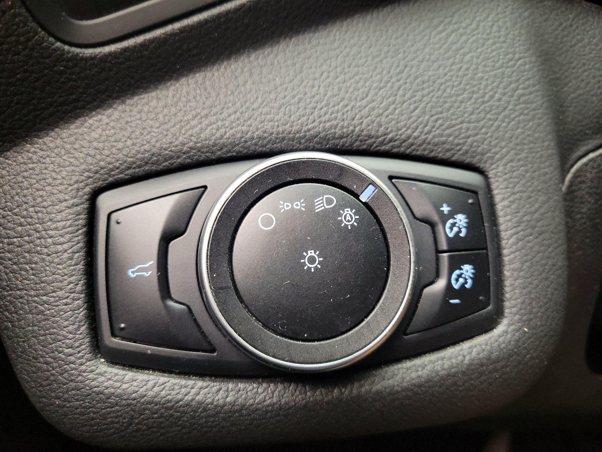 Thumbnail: 2017 Ford Escape - 13