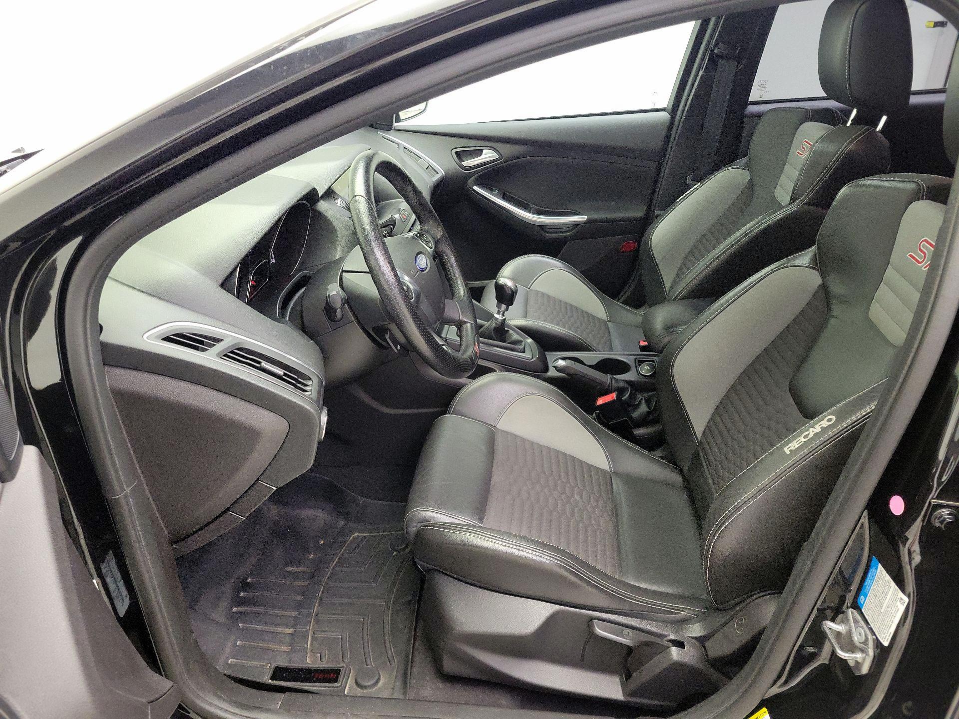 Thumbnail: 2014 Ford Focus - 11
