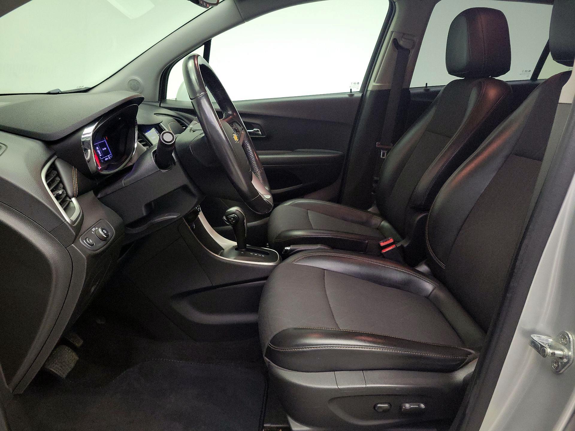 Thumbnail: 2019 Chevrolet Trax - 11