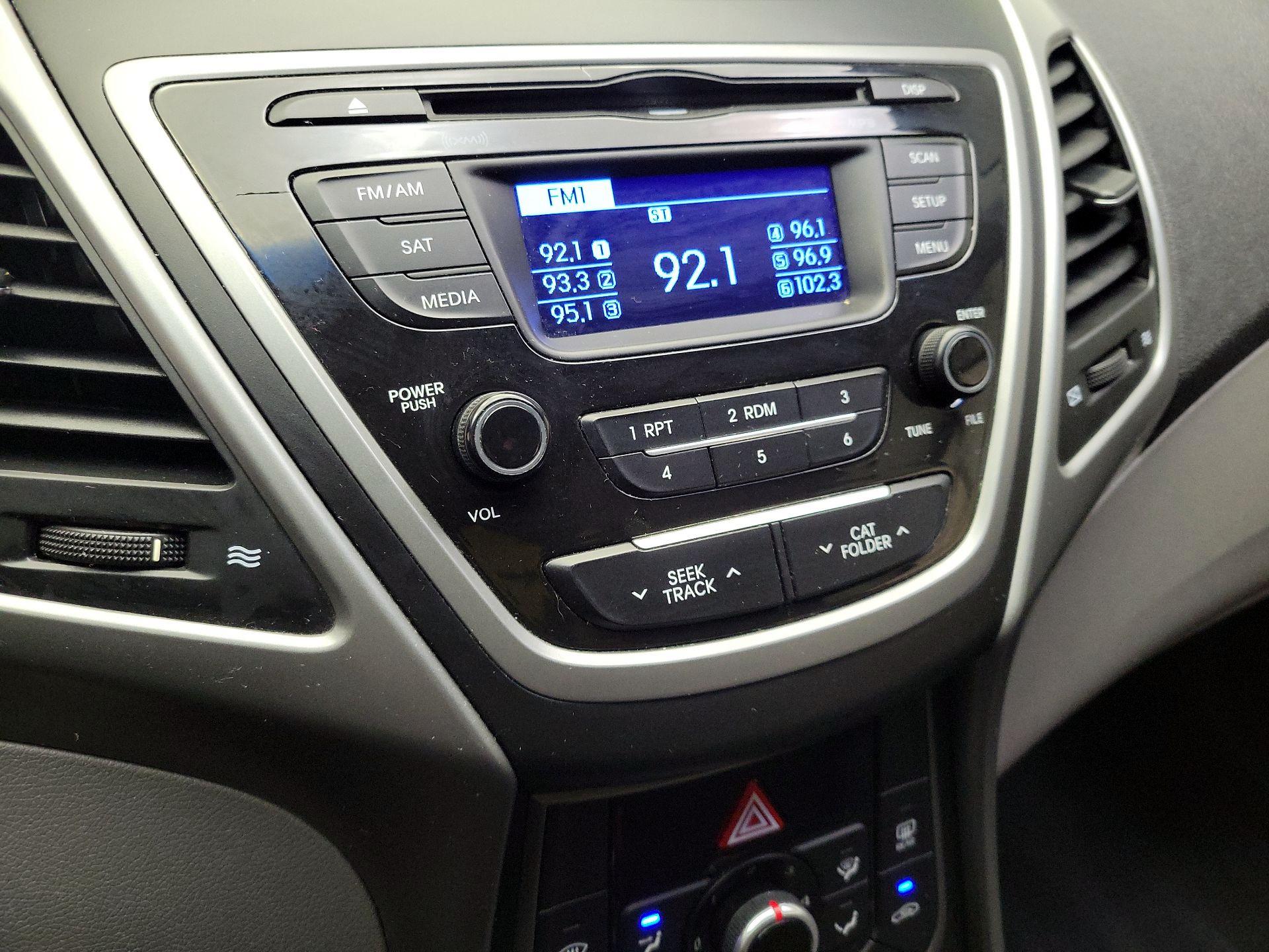 Thumbnail: 2016 Hyundai Elantra - 14