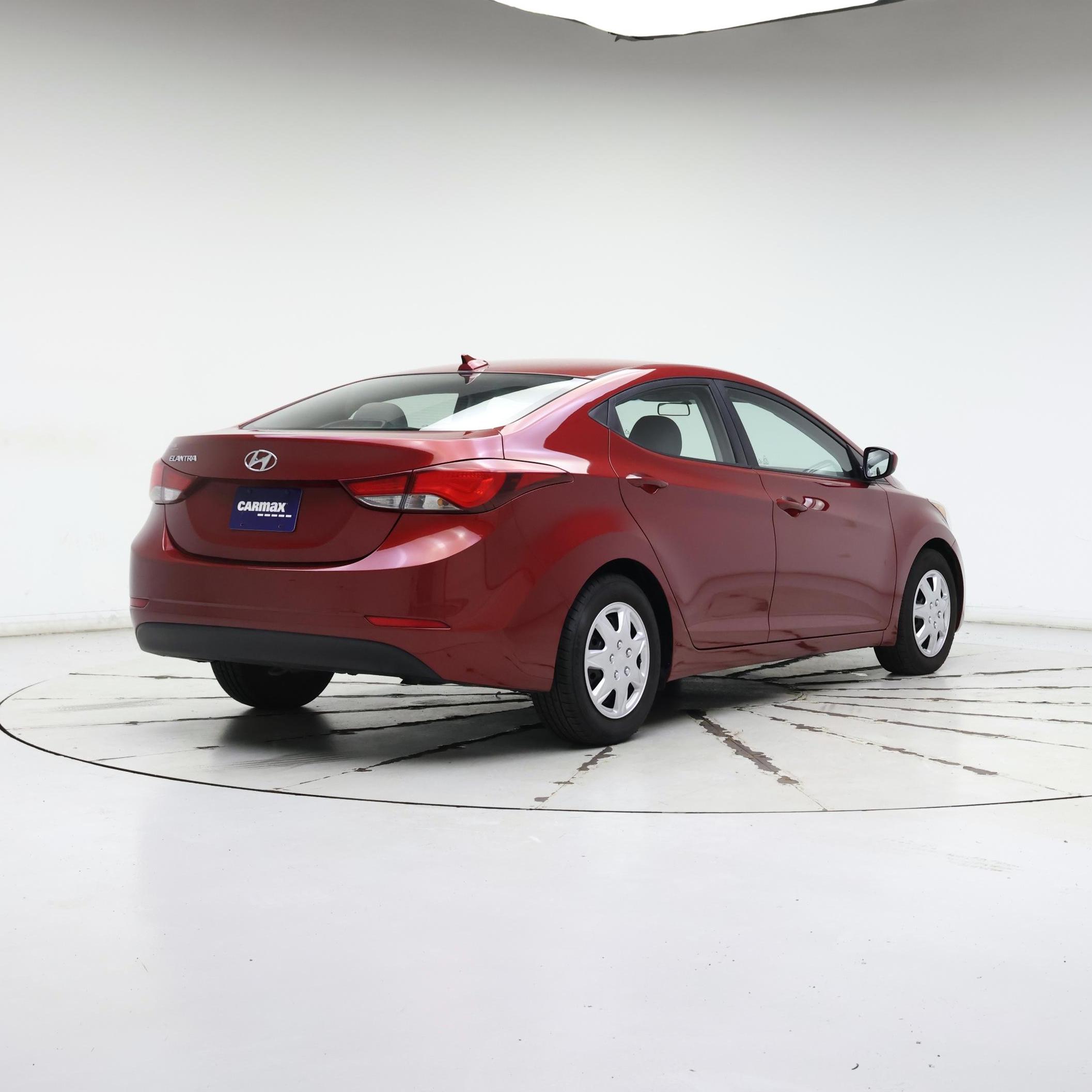 Thumbnail: 2016 Hyundai Elantra - 8