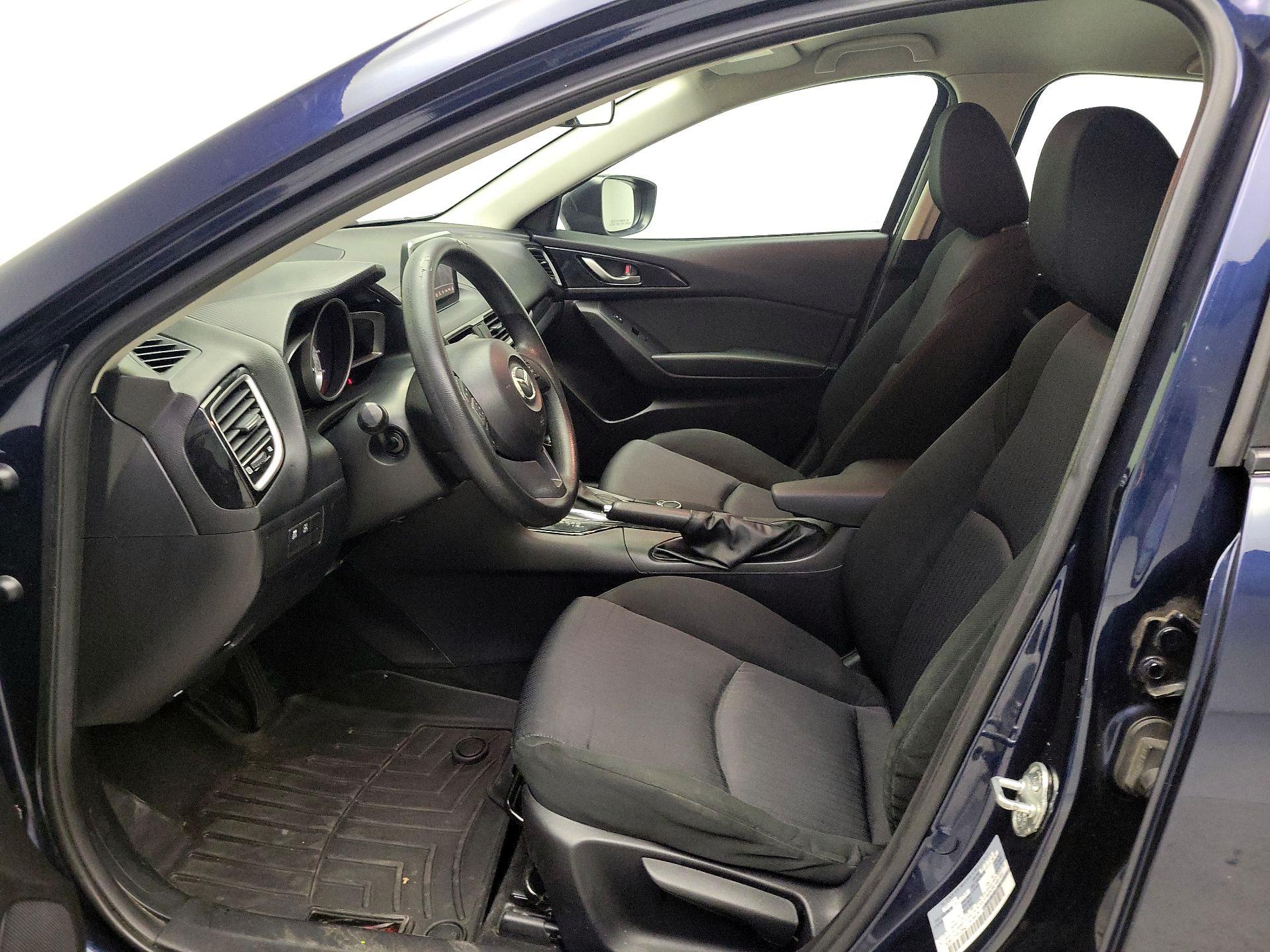 Thumbnail: 2015 Mazda Mazda3 - 11