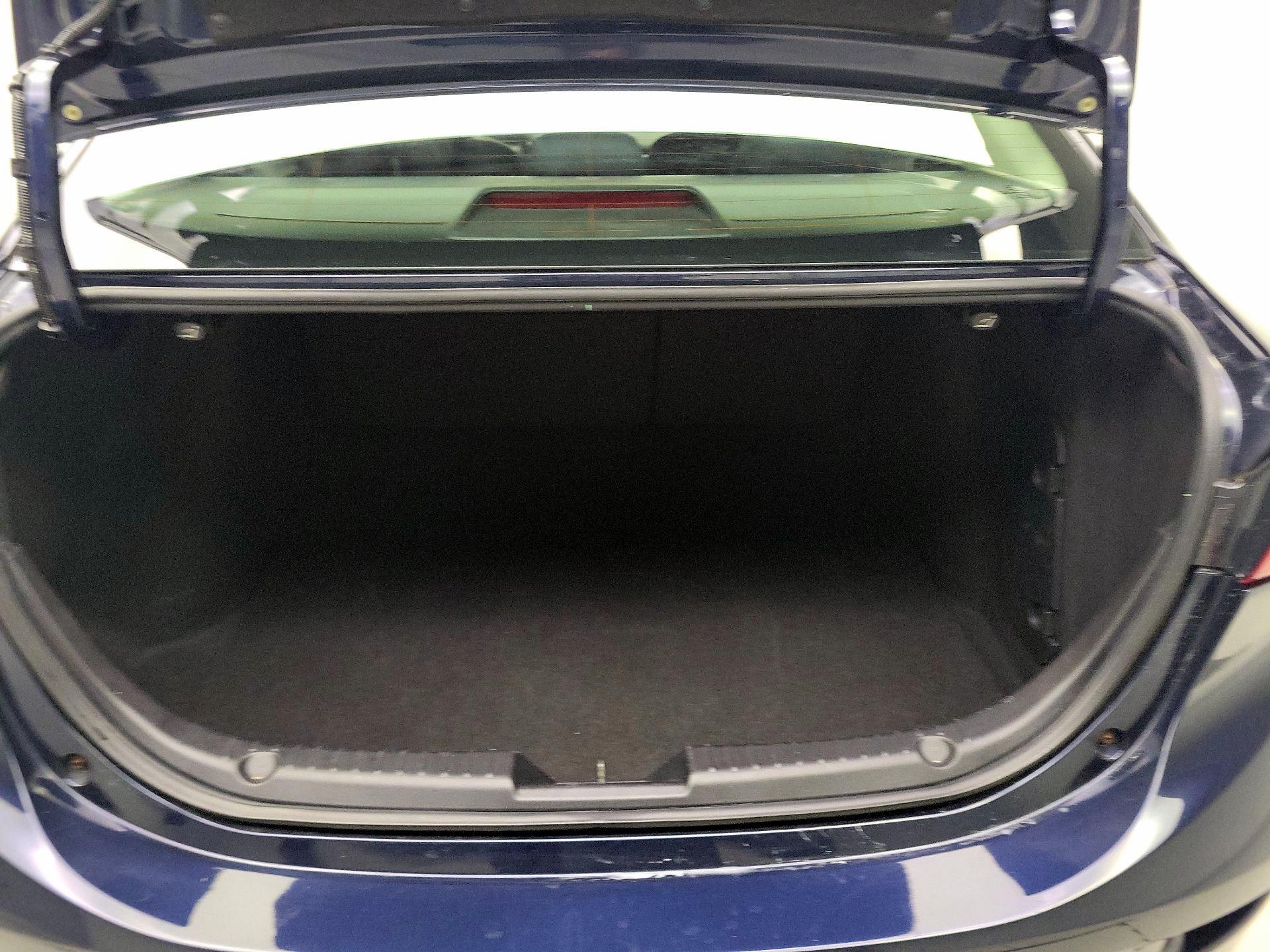 Thumbnail: 2015 Mazda Mazda3 - 19