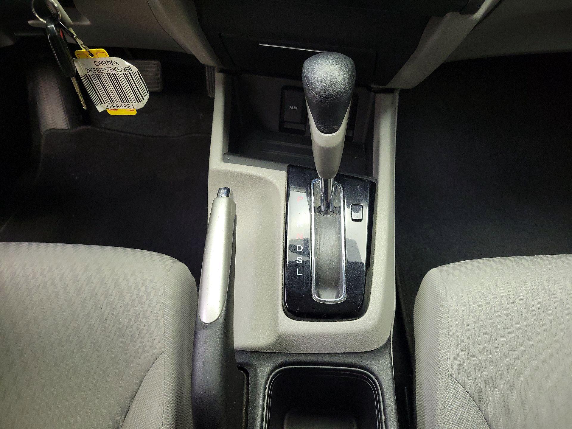 Thumbnail: 2015 Honda Civic - 17