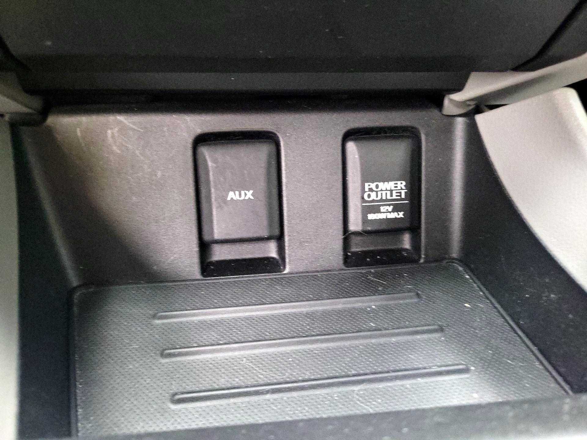 Thumbnail: 2015 Honda Civic - 18