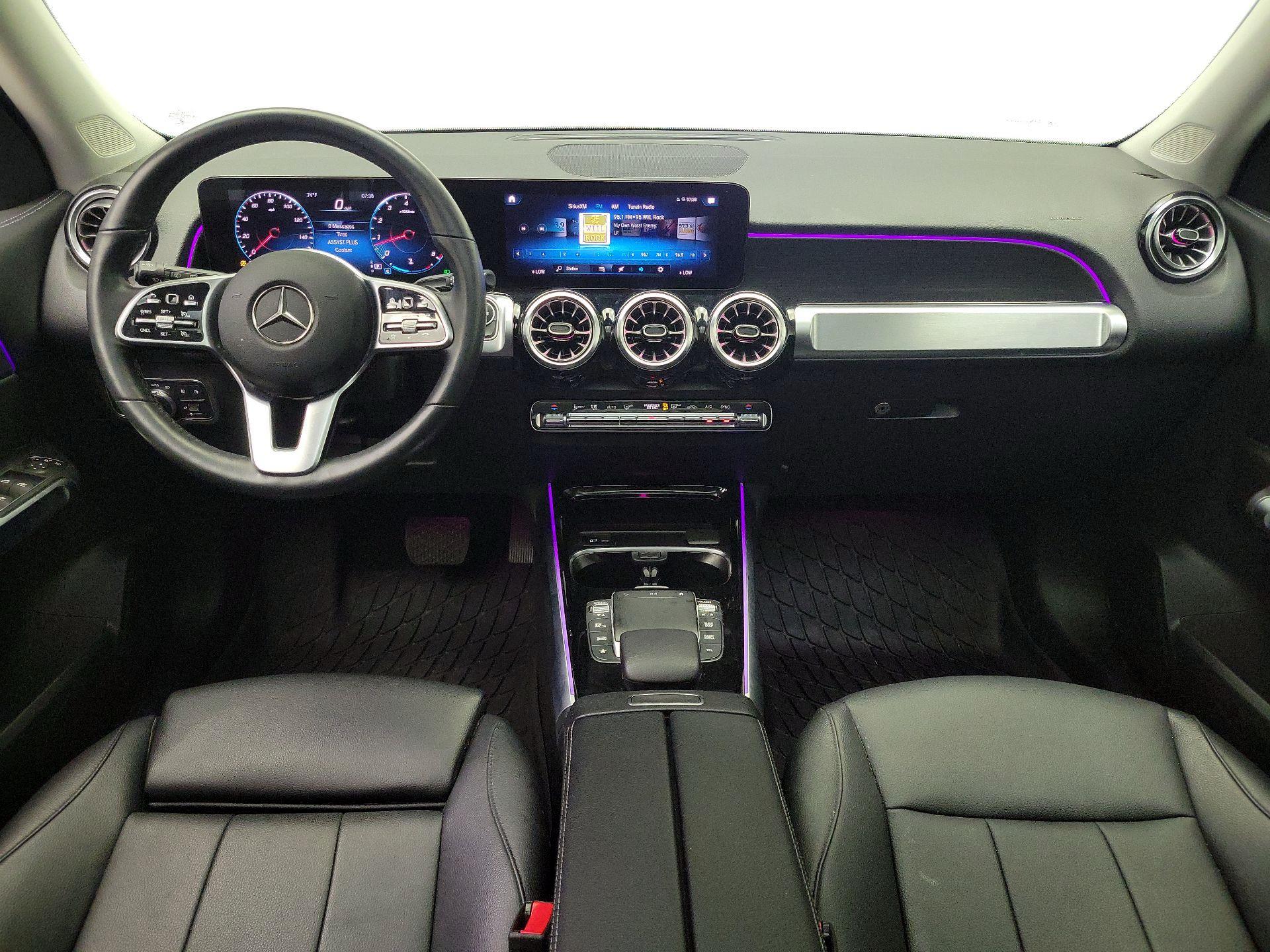 Thumbnail: 2022 Mercedes-Benz GLB - 9