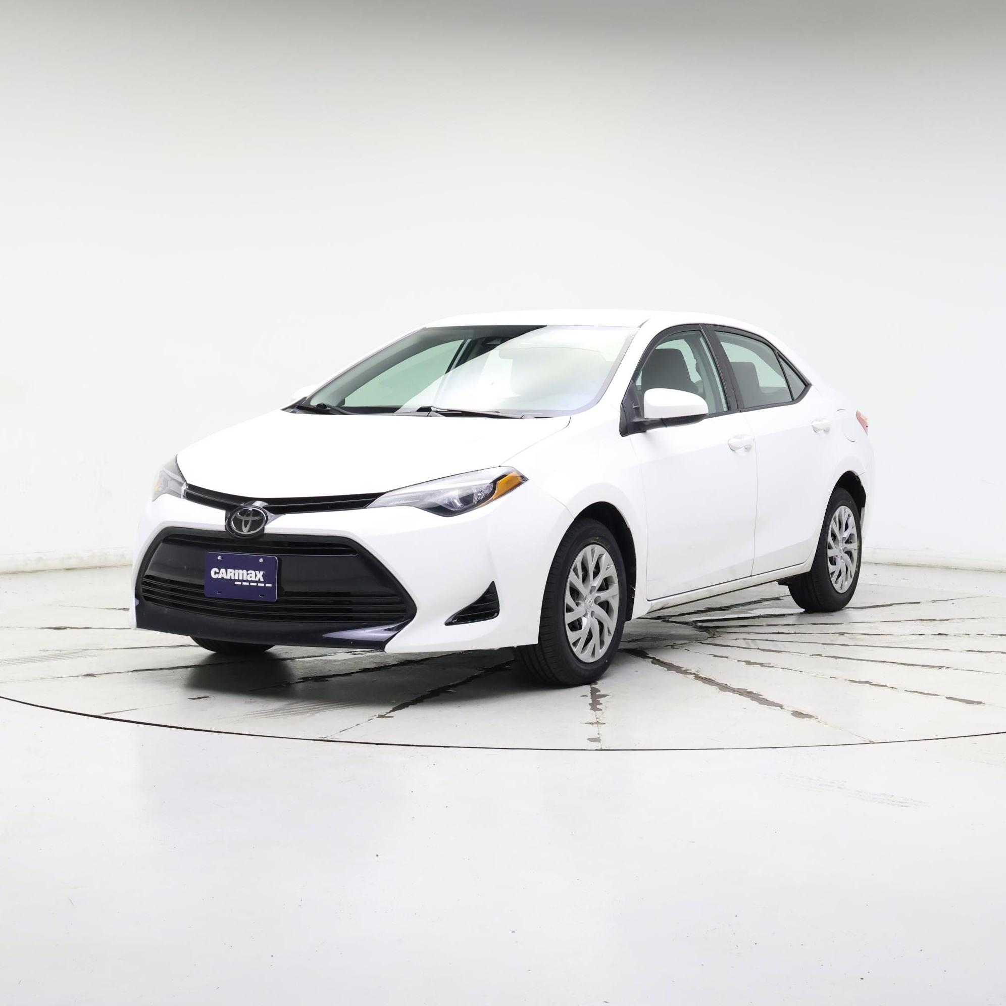 Thumbnail: 2018 Toyota Corolla - 4