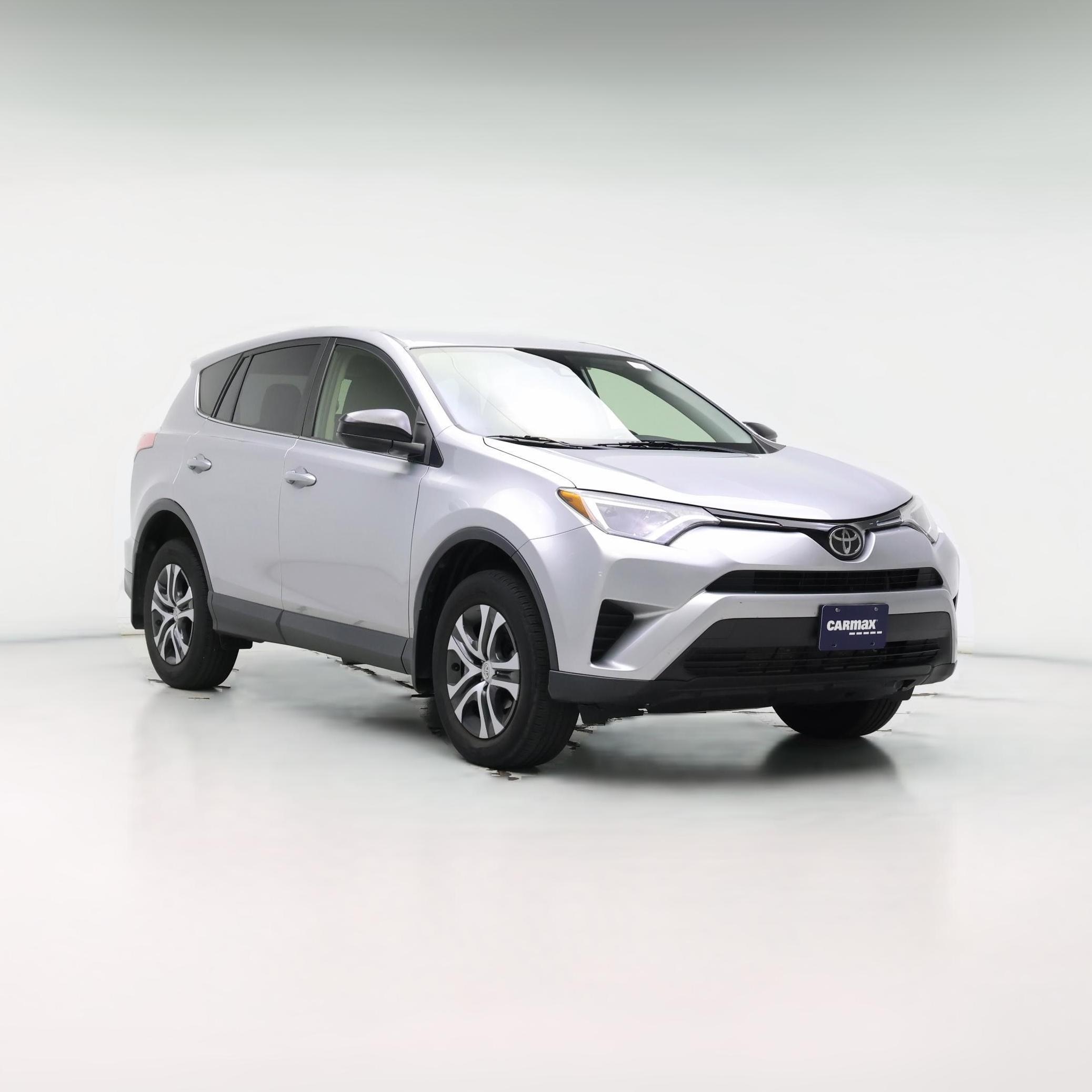 Thumbnail: 2018 Toyota RAV4 - 1