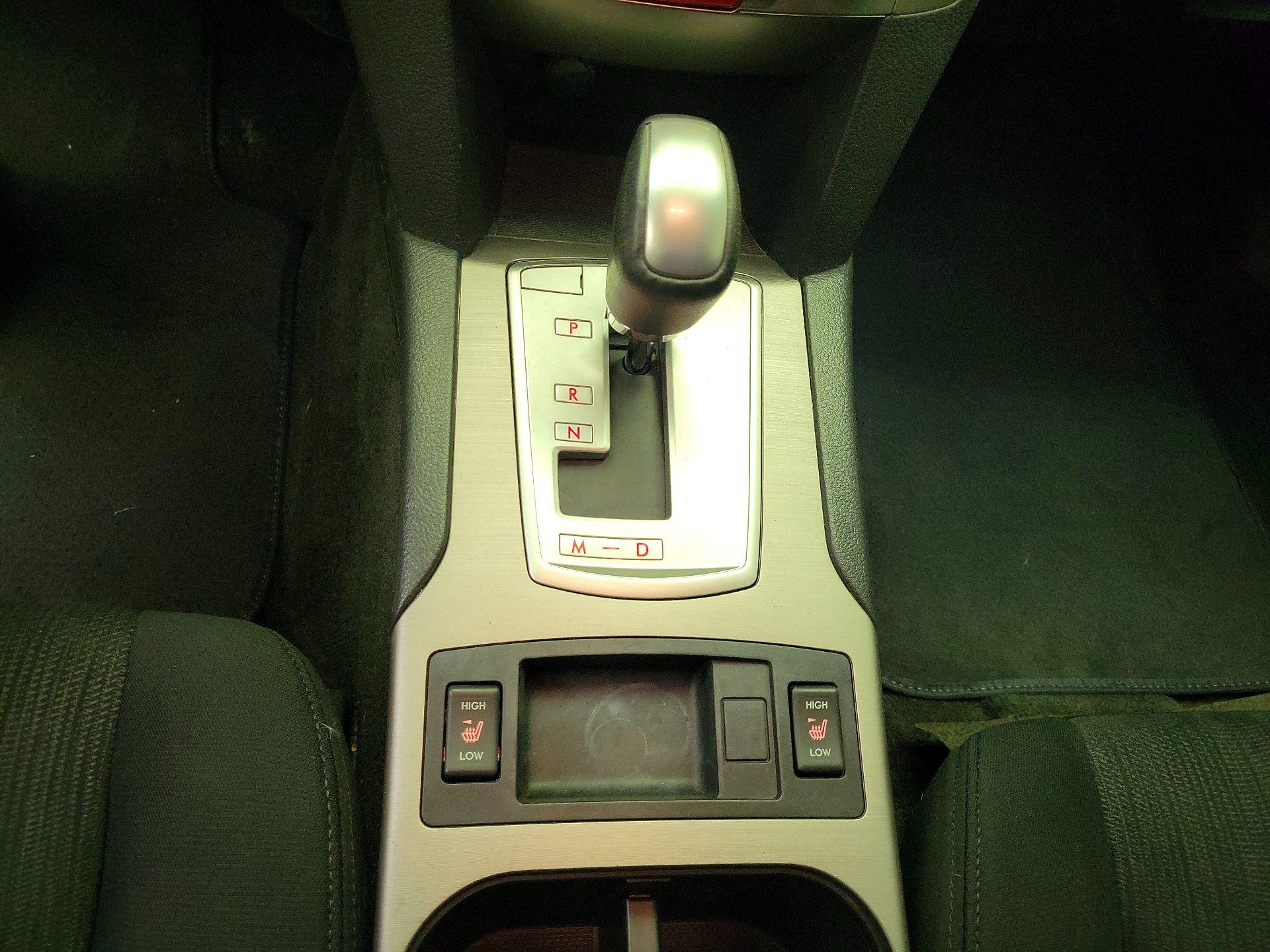 Thumbnail: 2014 Subaru Outback - 17