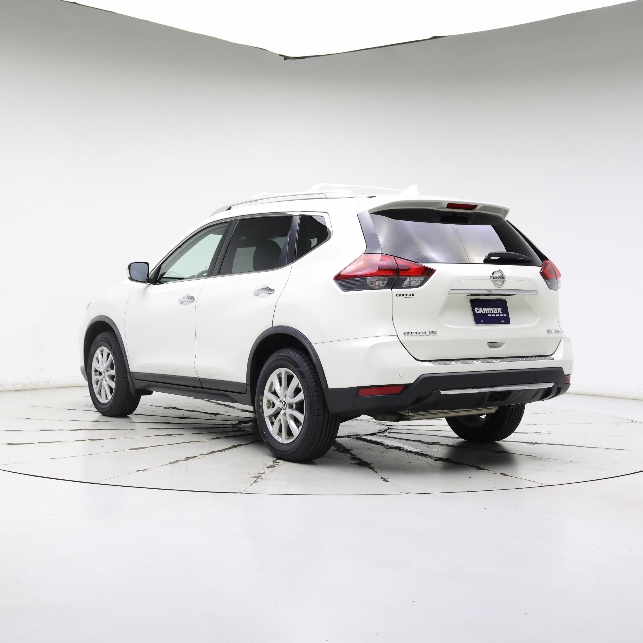 Thumbnail: 2019 Nissan Rogue - 2