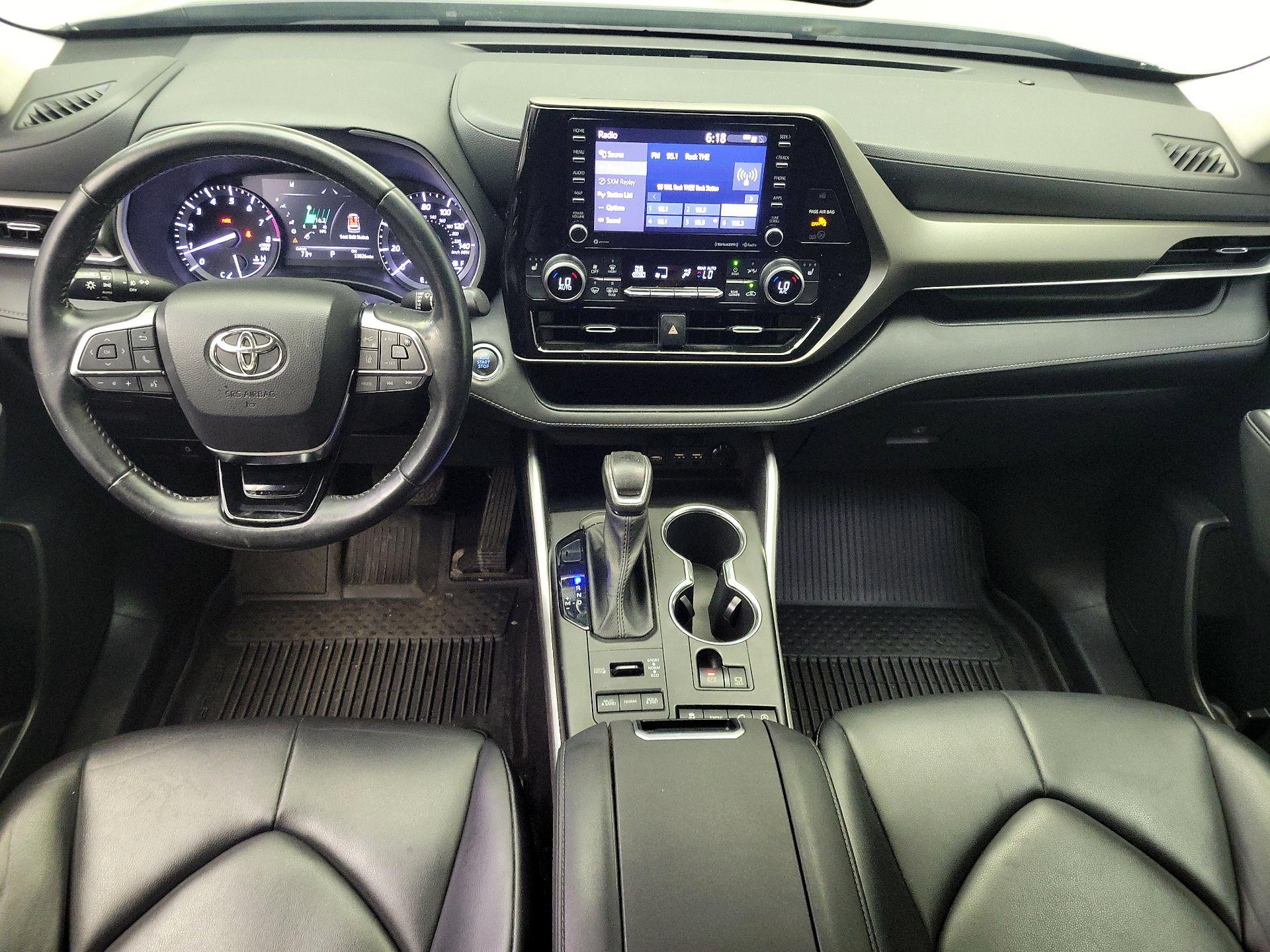 Thumbnail: 2021 Toyota Highlander - 9