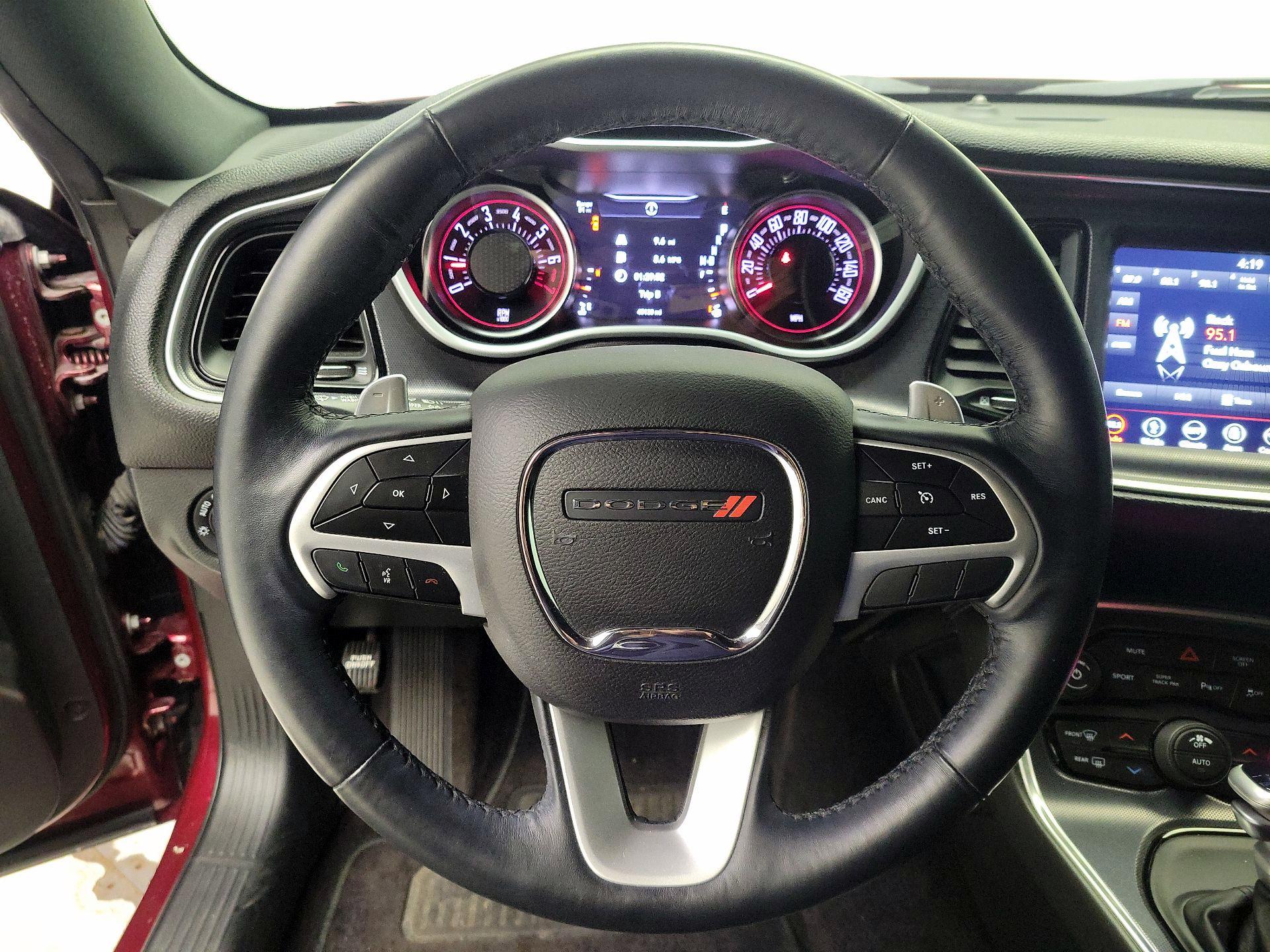 Thumbnail: 2018 Dodge Challenger - 10