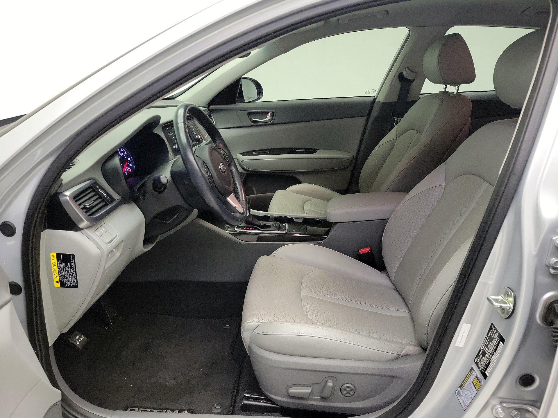 Thumbnail: 2016 Kia Optima - 11