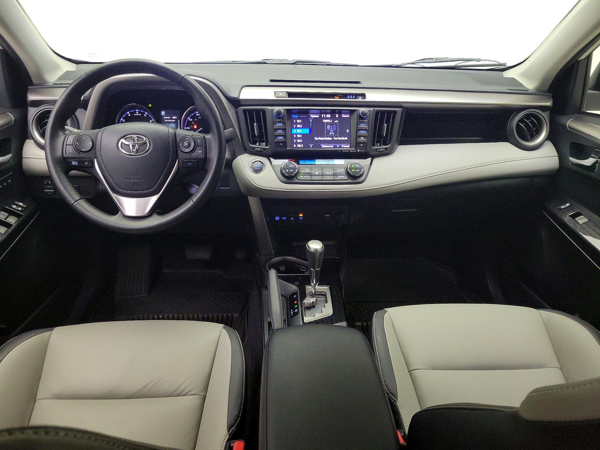 Thumbnail: 2018 Toyota RAV4 - 9