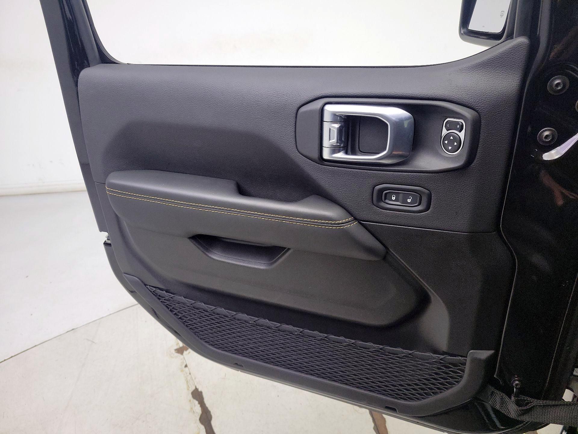 Thumbnail: 2024 Jeep Wrangler - 12
