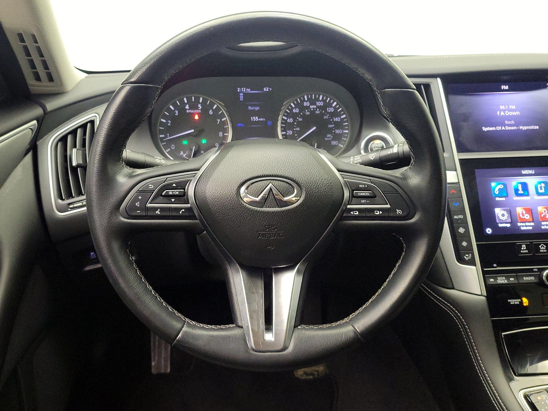 Thumbnail: 2020 INFINITI Q50 - 10