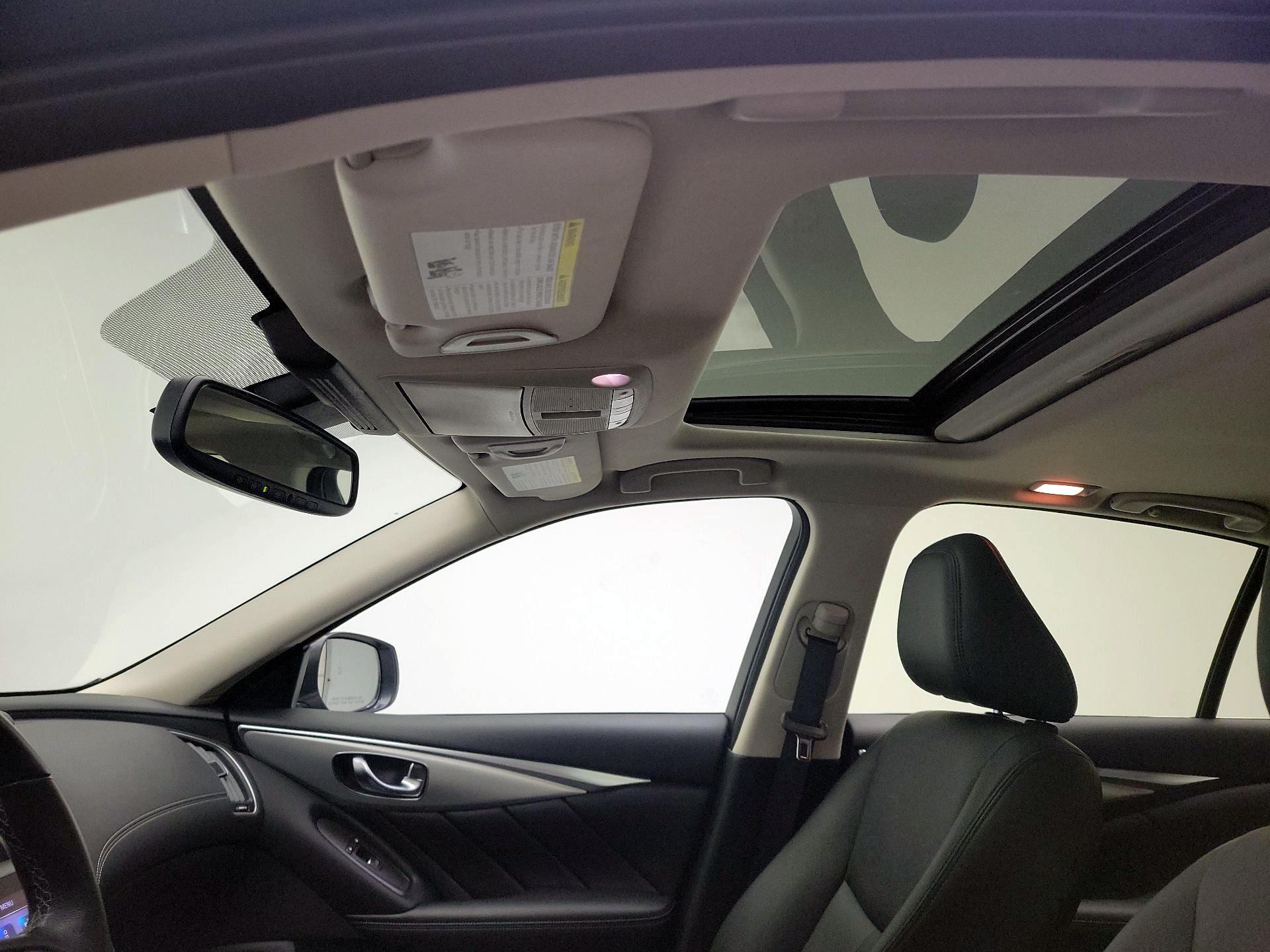 Thumbnail: 2020 INFINITI Q50 - 19