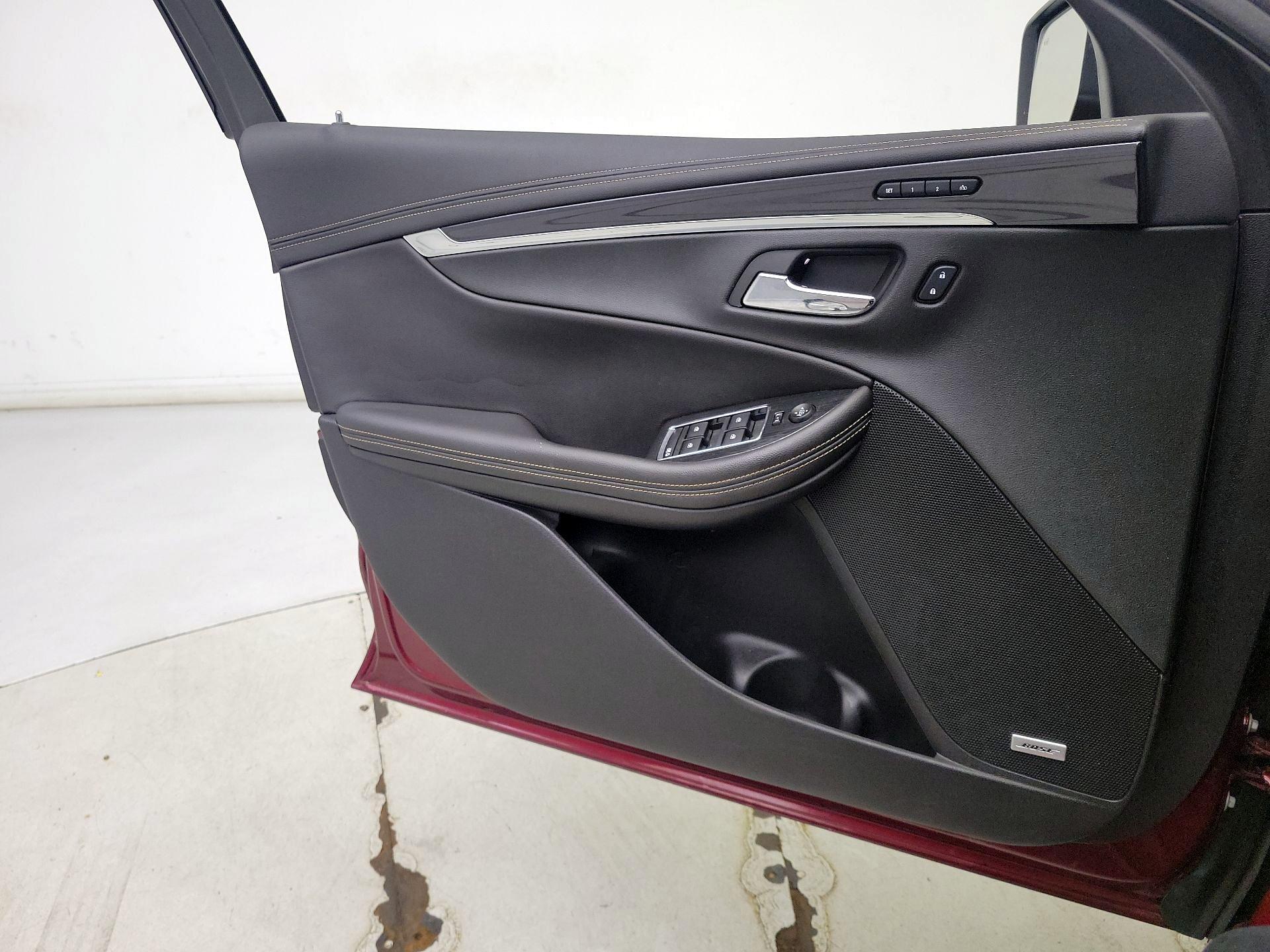 Thumbnail: 2017 Chevrolet Impala - 12