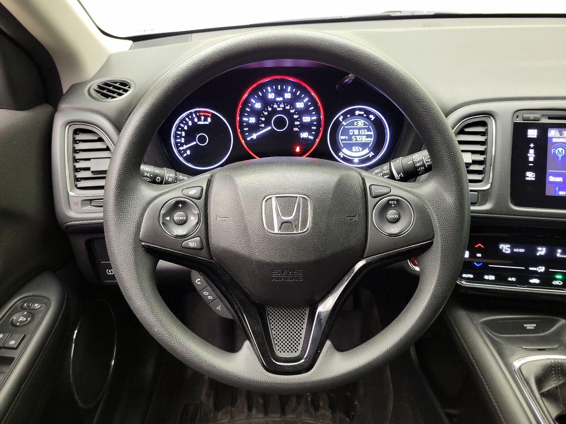 Thumbnail: 2016 Honda HR-V - 10
