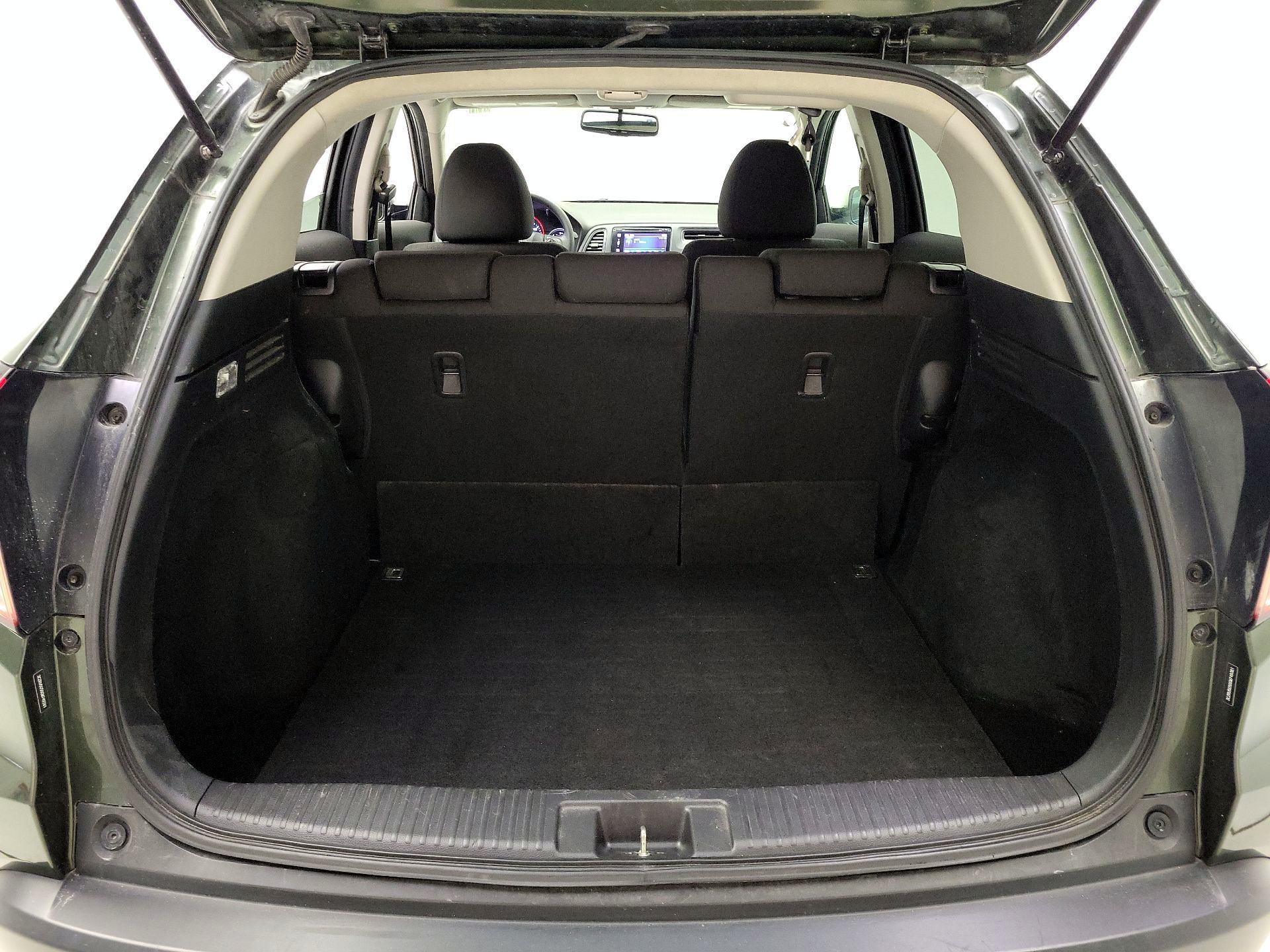 Thumbnail: 2016 Honda HR-V - 20