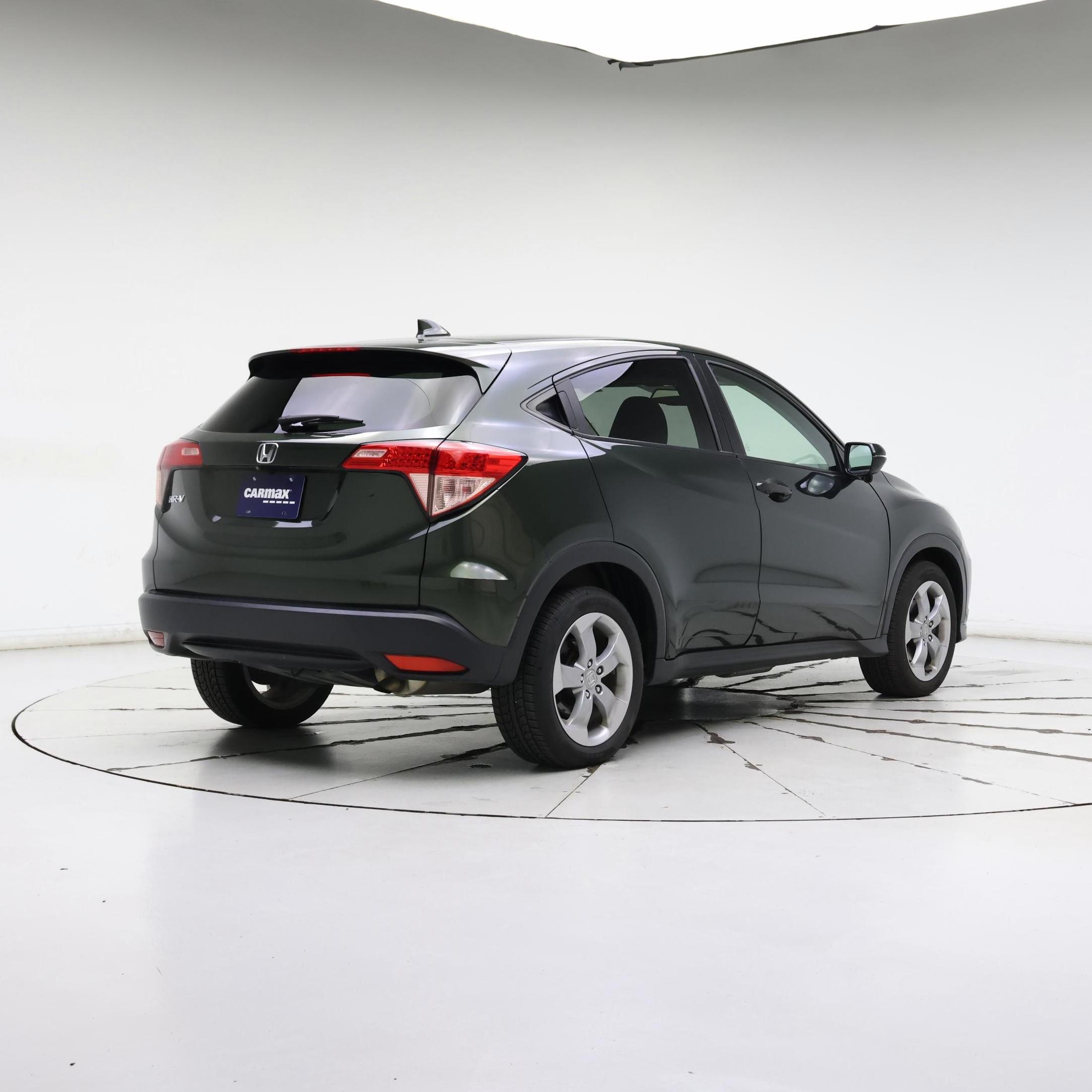 Thumbnail: 2016 Honda HR-V - 8