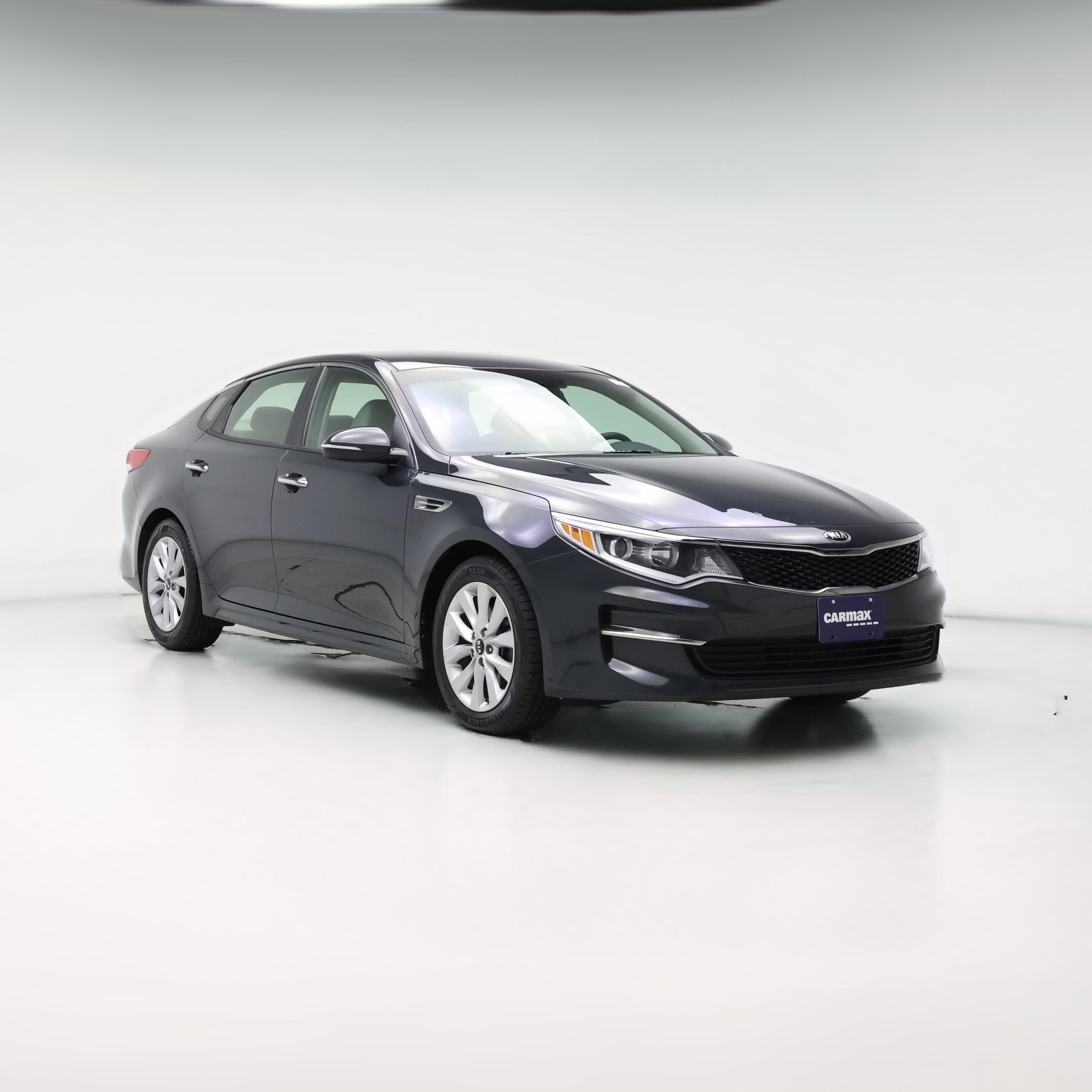 Thumbnail: 2016 Kia Optima - 1