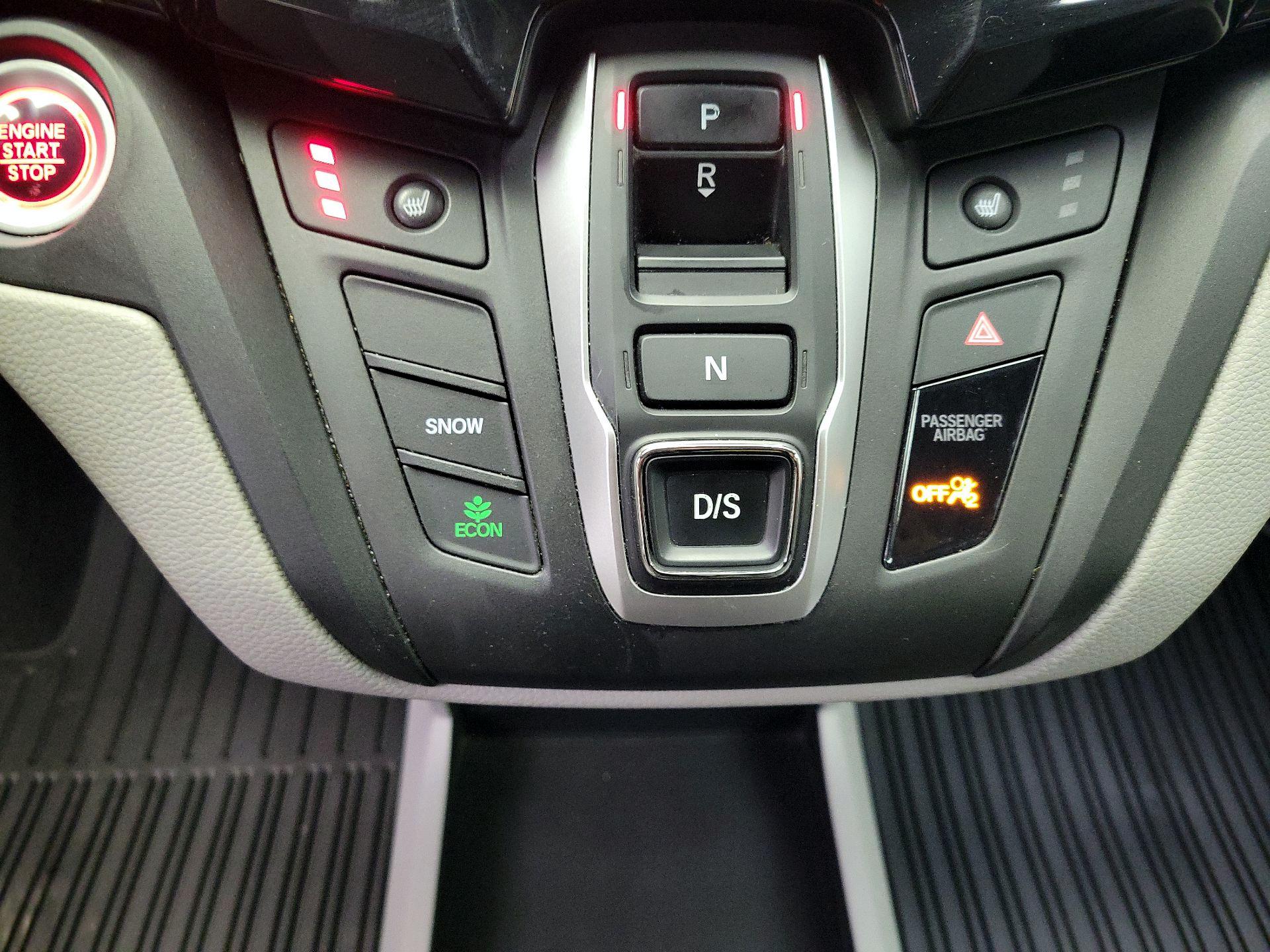 Thumbnail: 2019 Honda Odyssey - 17