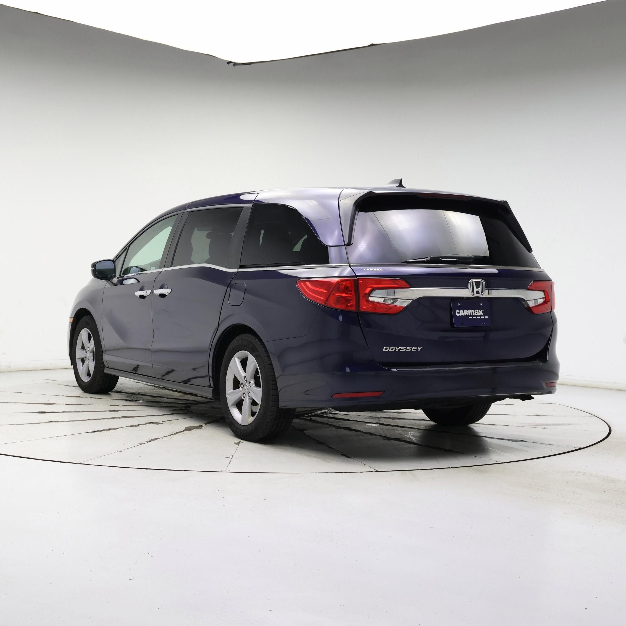 Thumbnail: 2019 Honda Odyssey - 2