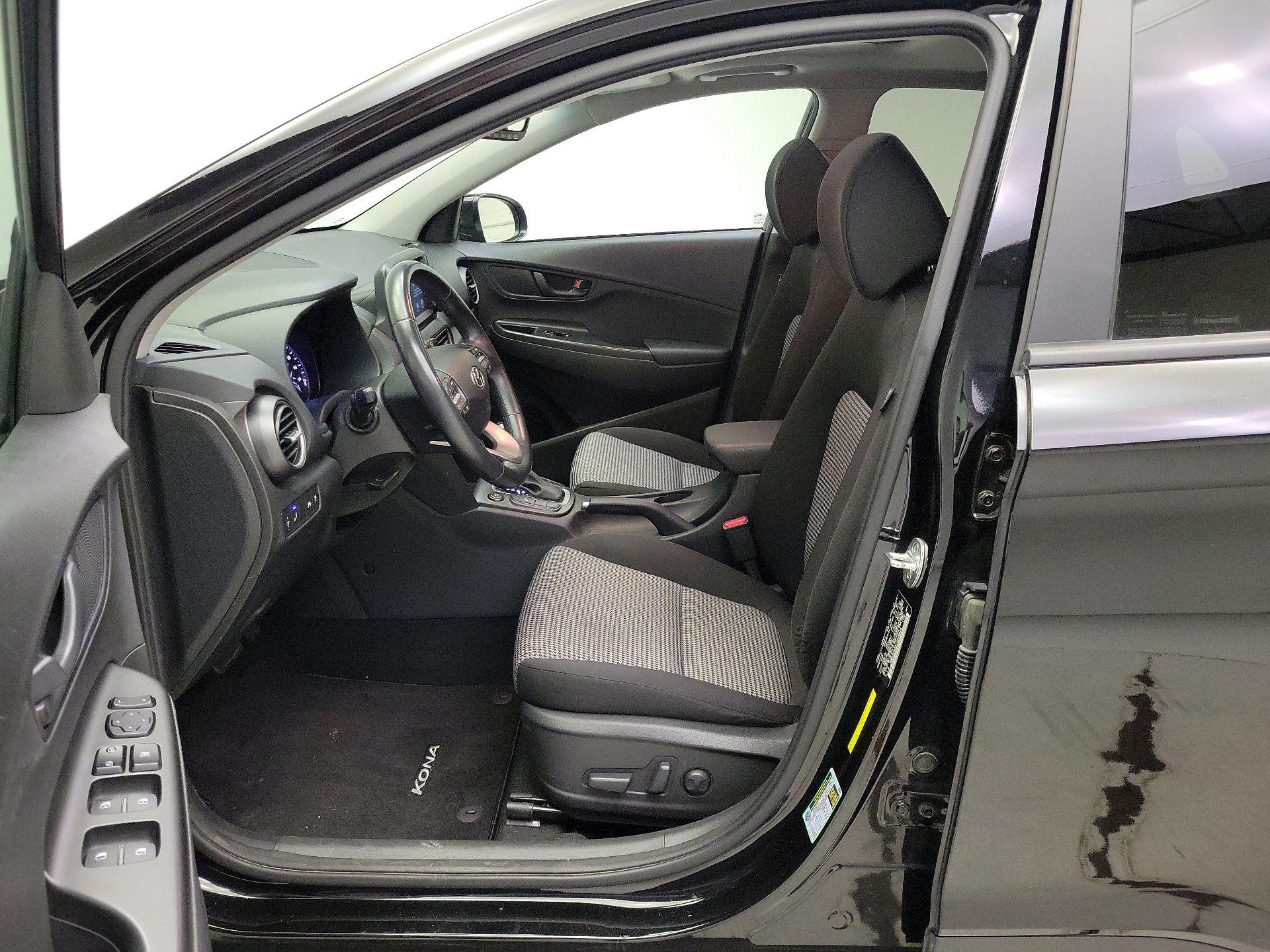 Thumbnail: 2020 Hyundai Kona - 11