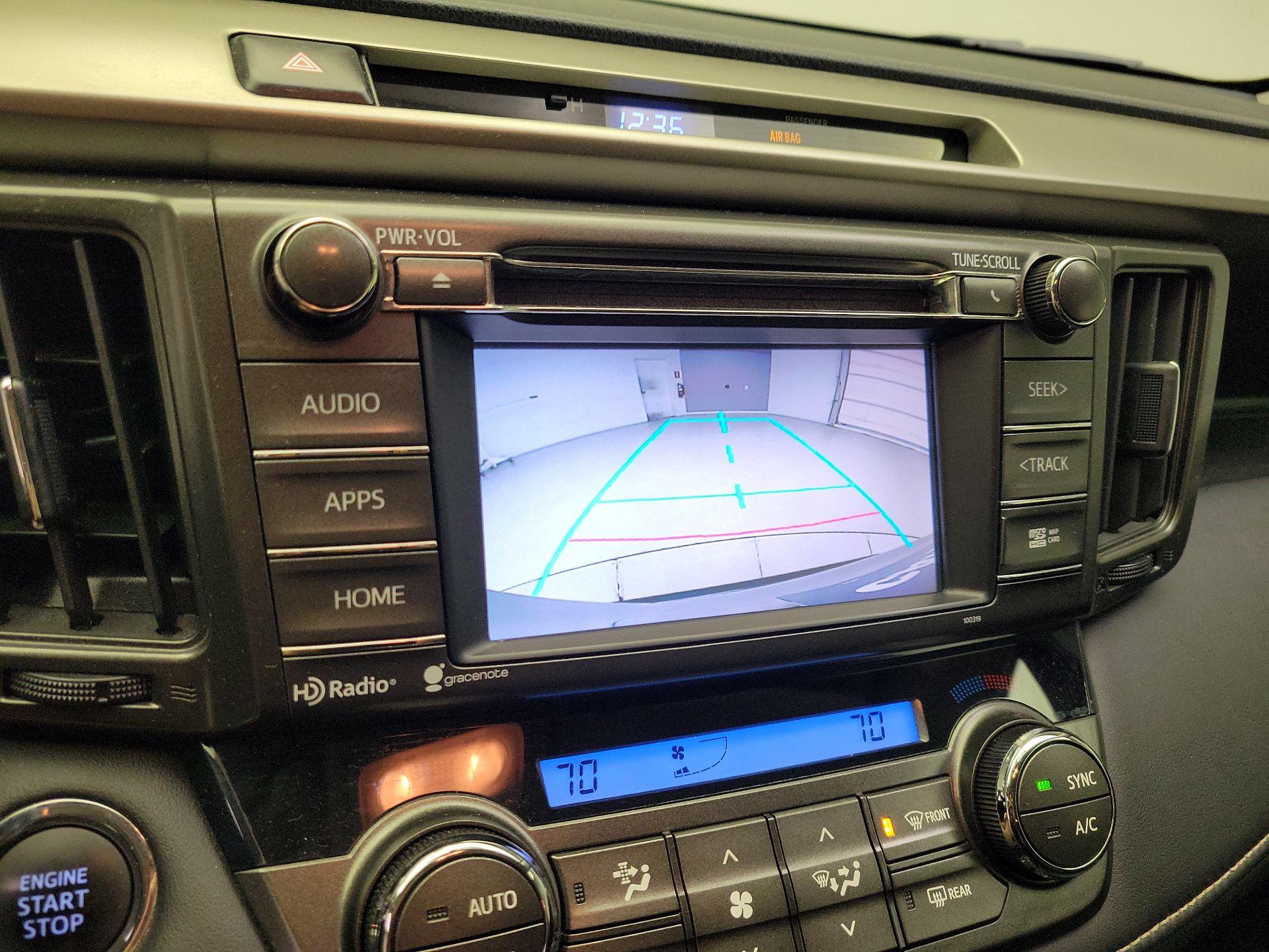 Thumbnail: 2014 Toyota RAV4 - 14
