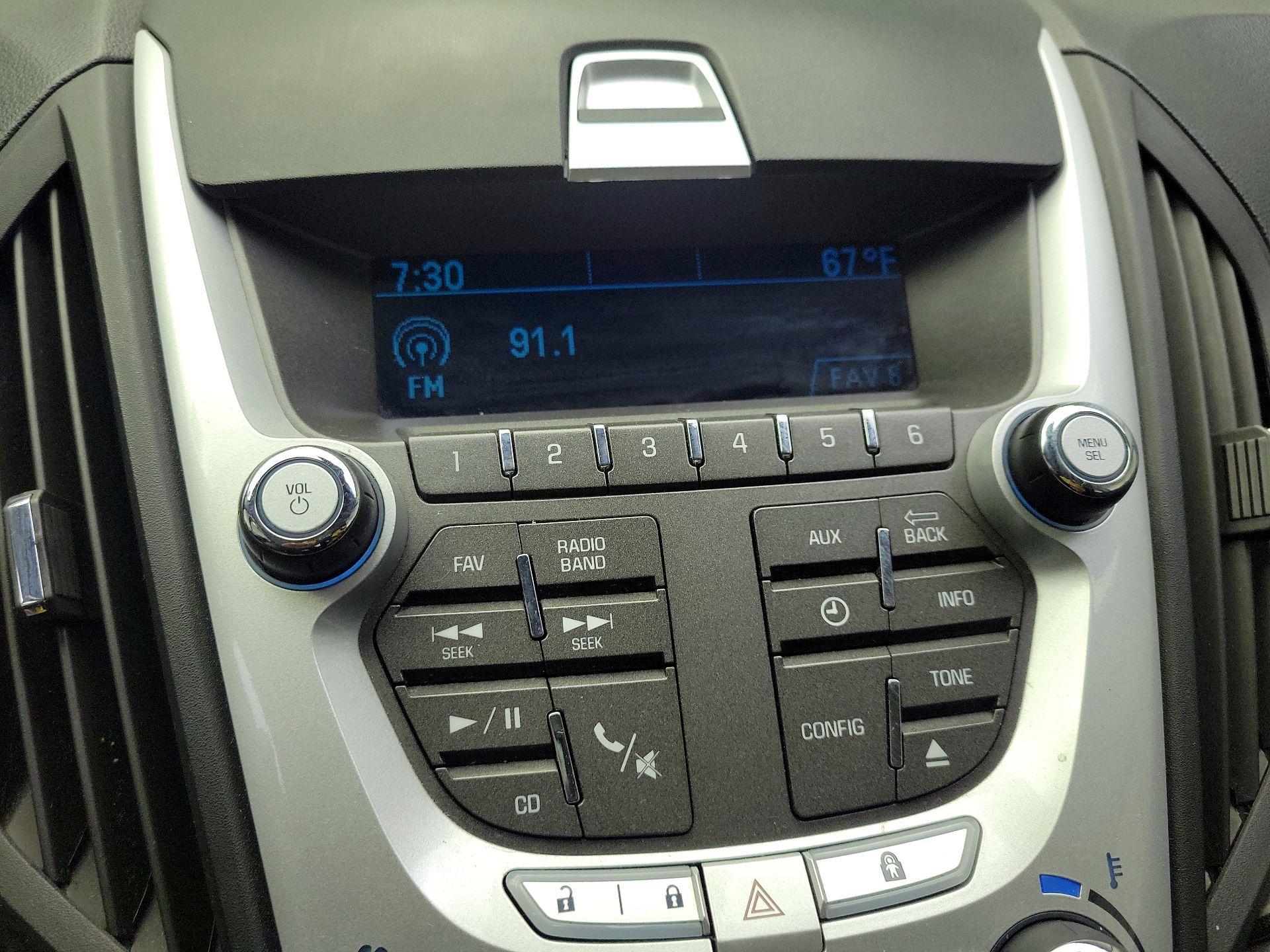 Thumbnail: 2015 Chevrolet Equinox - 13