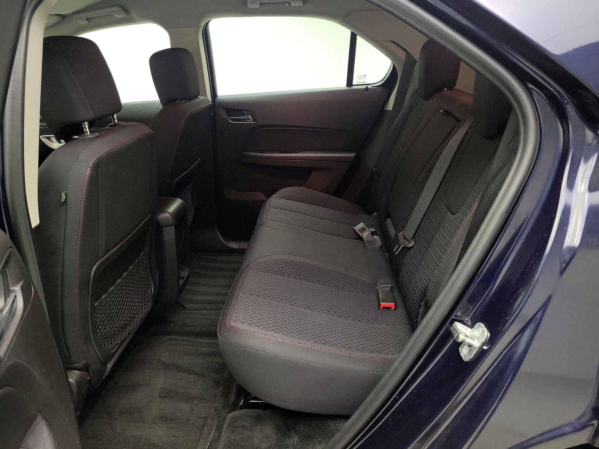 Thumbnail: 2015 Chevrolet Equinox - 17