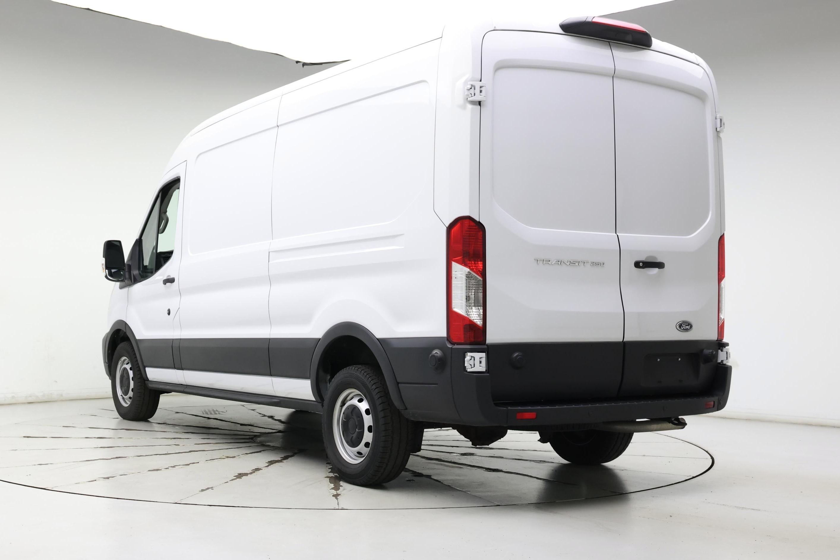 Thumbnail: 2024 Ford Transit Series - 2