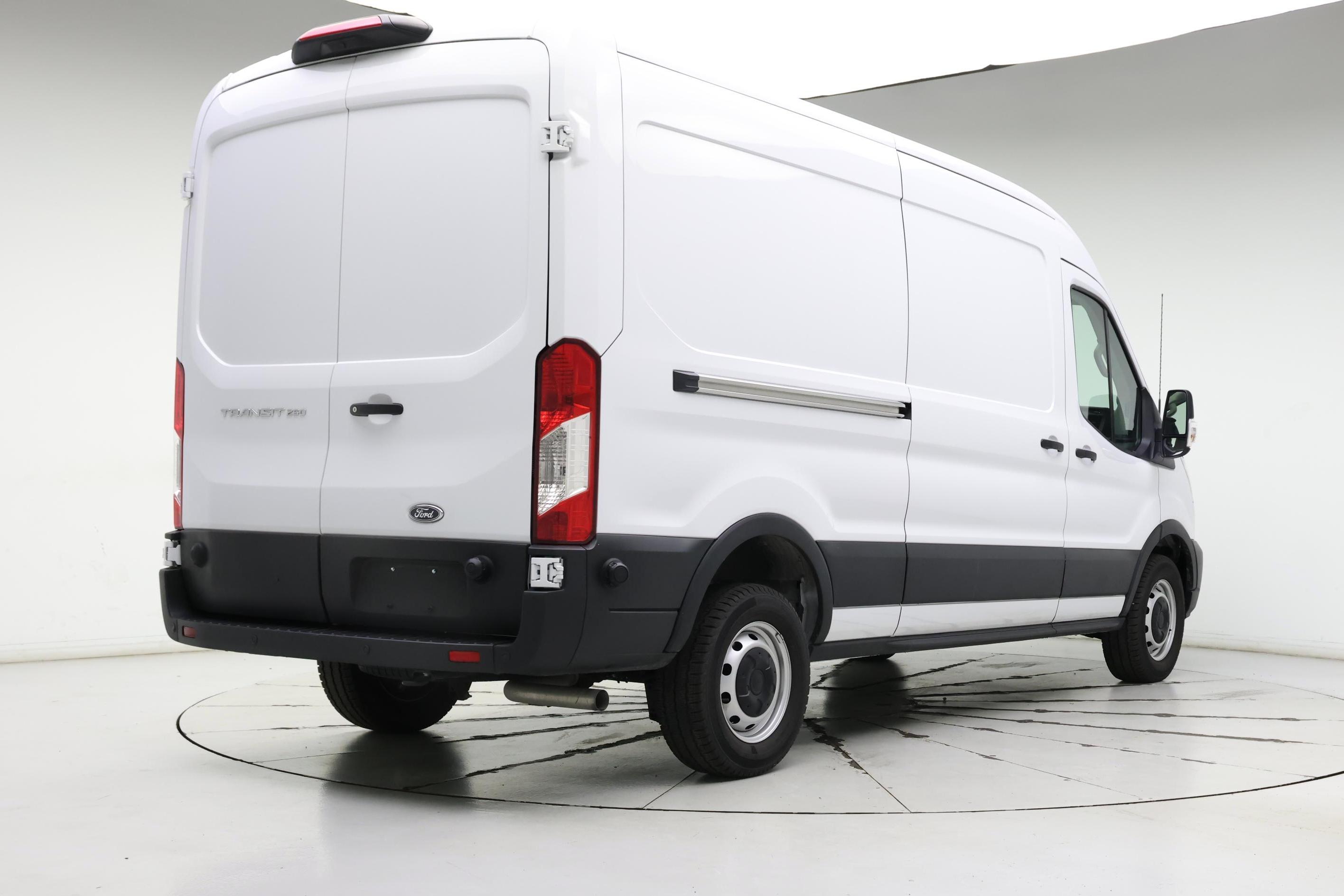 Thumbnail: 2024 Ford Transit Series - 8