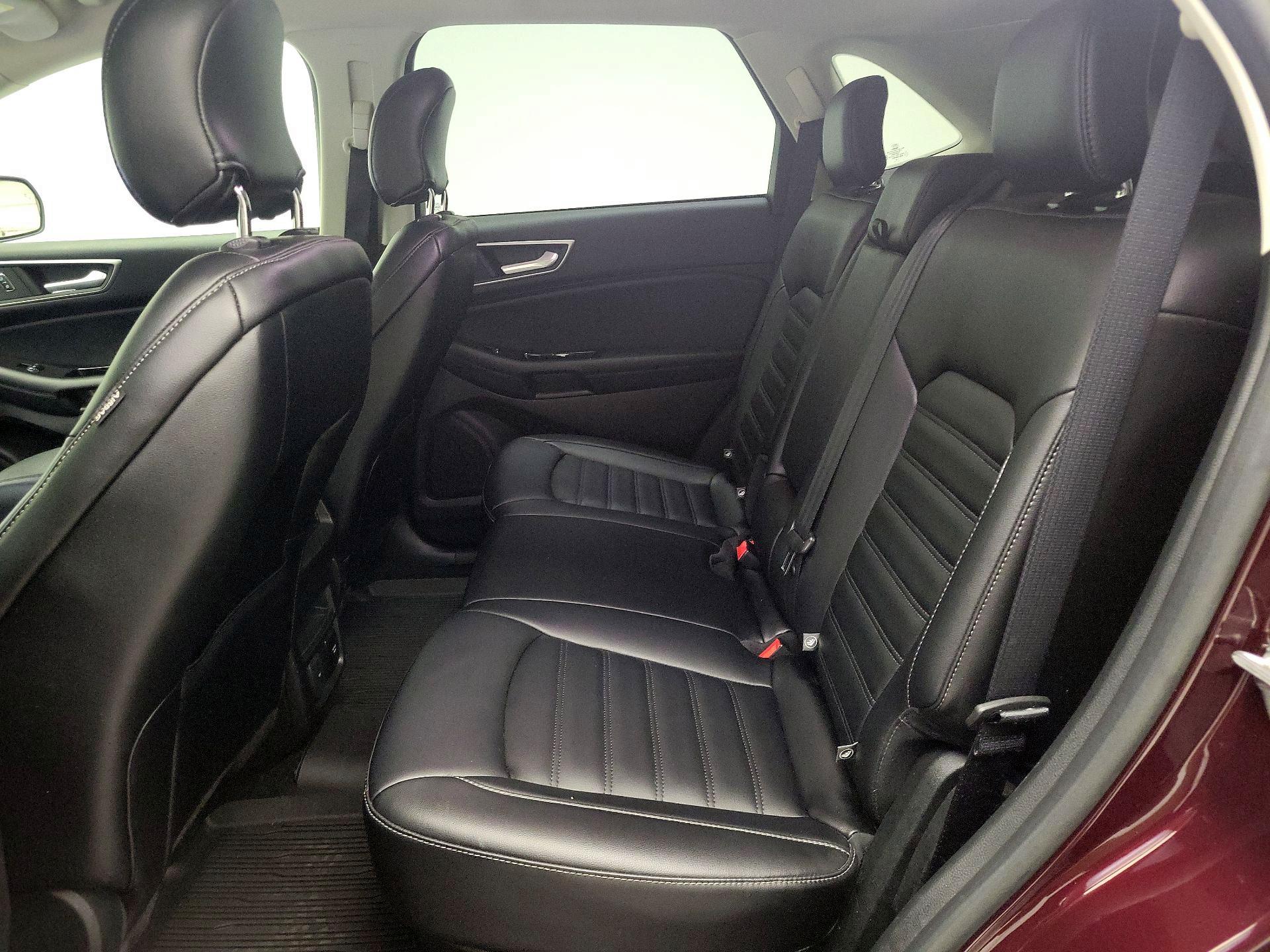 Thumbnail: 2019 Ford Edge - 20