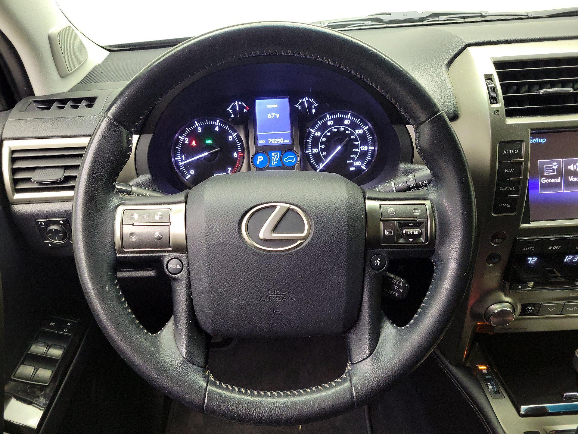 Thumbnail: 2018 Lexus GX - 10