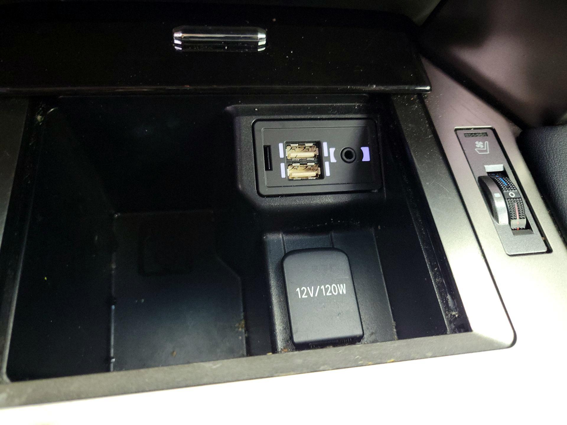 Thumbnail: 2018 Lexus GX - 19