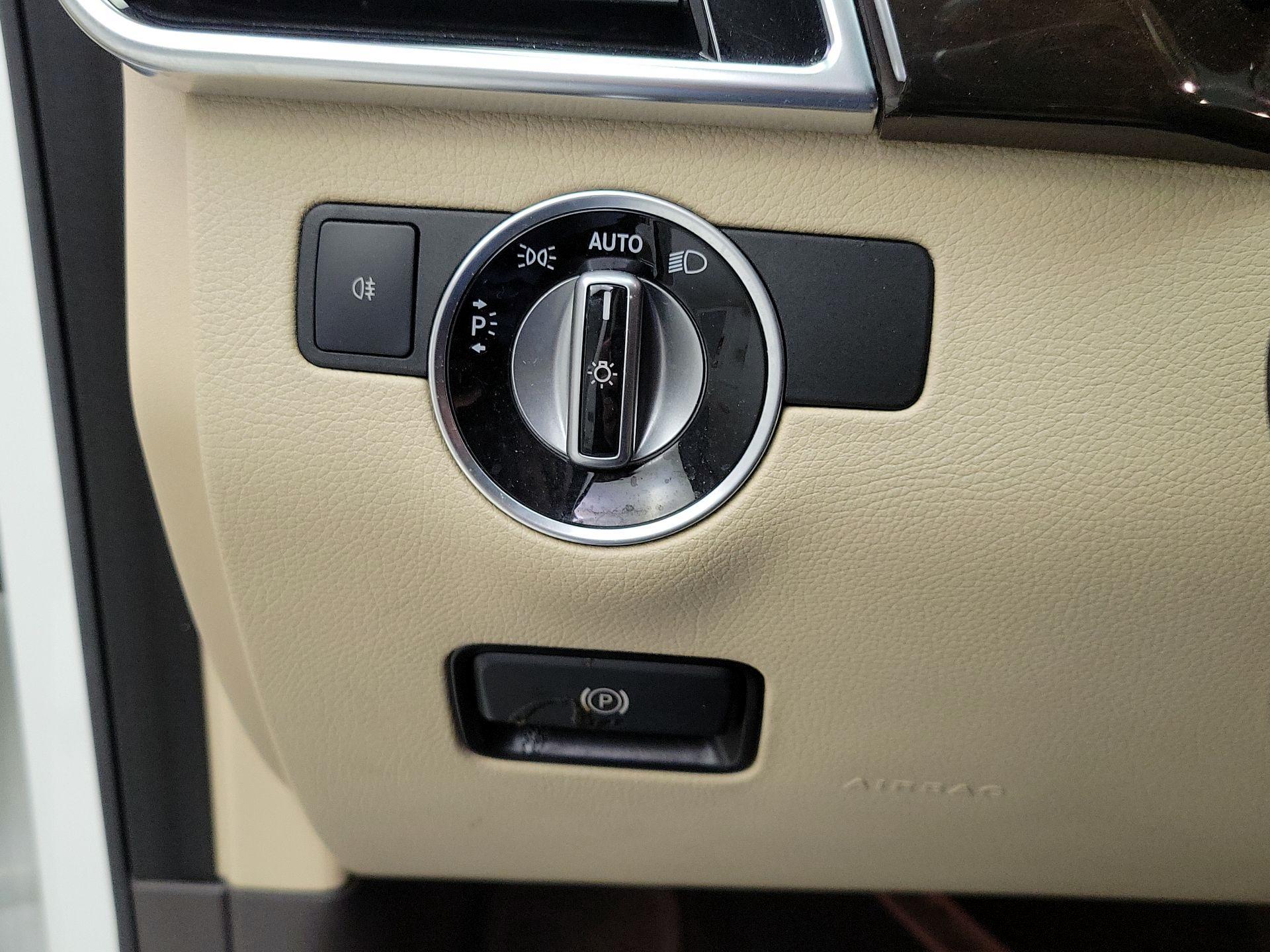 Thumbnail: 2018 Mercedes-Benz GLE - 13